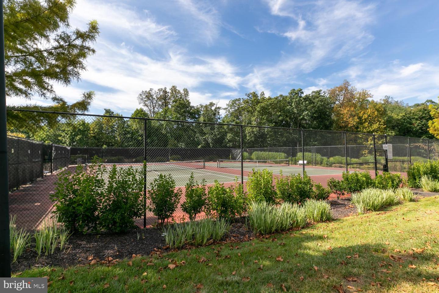 3515 BROADRUN DR, FAIRFAX, Virginia 22033, 5 Bedrooms Bedrooms, ,4 BathroomsBathrooms,Residential,For sale,3515 BROADRUN DR,VAFX2291302 MLS # VAFX2291302