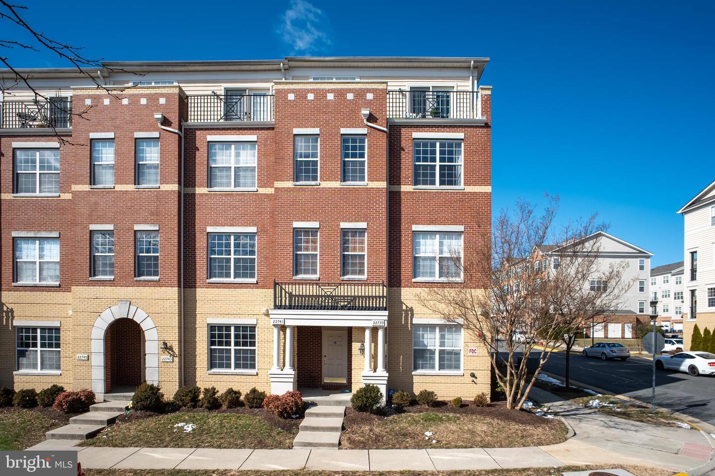 22741 SETTLERS TRAIL, BRAMBLETON, Virginia 20148, 3 Bedrooms Bedrooms, 7 Rooms Rooms,2 BathroomsBathrooms,Residential,For sale,22741 SETTLERS TRAIL,VALO2116012 MLS # VALO2116012