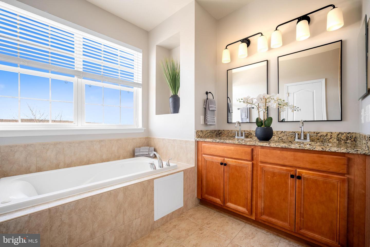 22741 SETTLERS TRAIL, BRAMBLETON, Virginia 20148, 3 Bedrooms Bedrooms, 7 Rooms Rooms,2 BathroomsBathrooms,Residential,For sale,22741 SETTLERS TRAIL,VALO2116012 MLS # VALO2116012