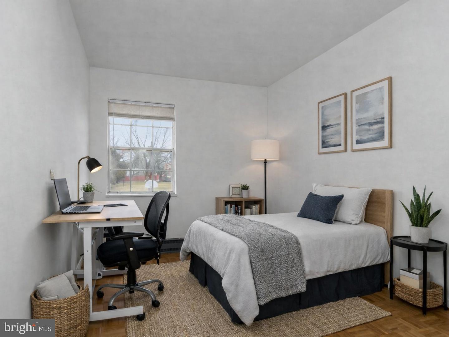 117 W CONCORD CT W, STERLING, Virginia 20164, 3 Bedrooms Bedrooms, ,1 BathroomBathrooms,Residential,For sale,117 W CONCORD CT W,VALO2116020 MLS # VALO2116020