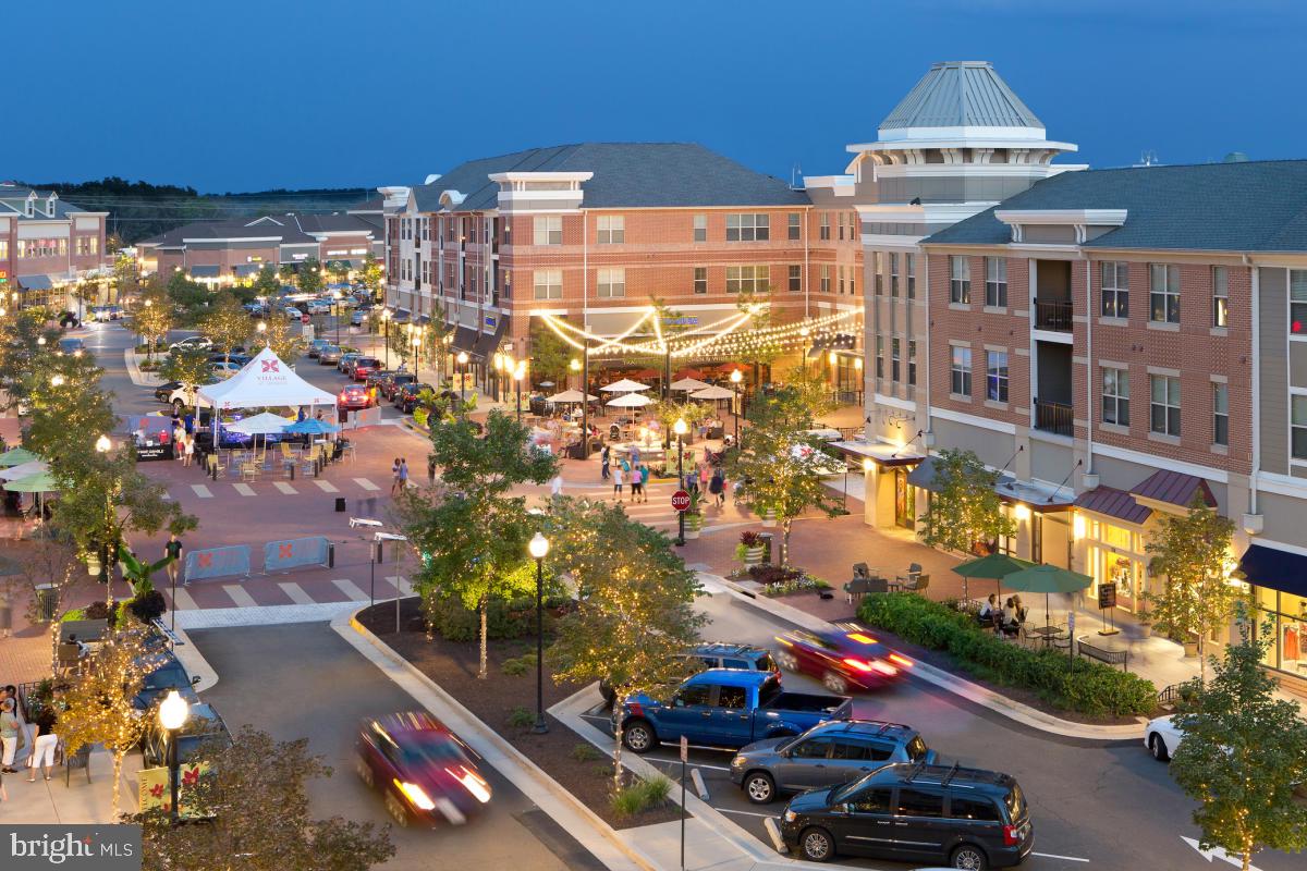 117 W CONCORD CT W, STERLING, Virginia 20164, 3 Bedrooms Bedrooms, ,1 BathroomBathrooms,Residential,For sale,117 W CONCORD CT W,VALO2116020 MLS # VALO2116020