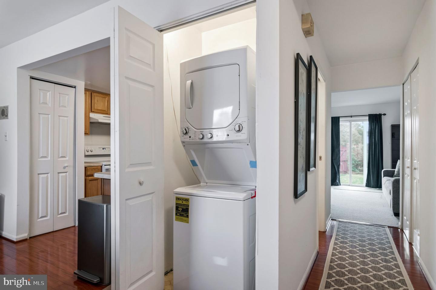 117 W CONCORD CT W, STERLING, Virginia 20164, 3 Bedrooms Bedrooms, ,1 BathroomBathrooms,Residential,For sale,117 W CONCORD CT W,VALO2116020 MLS # VALO2116020