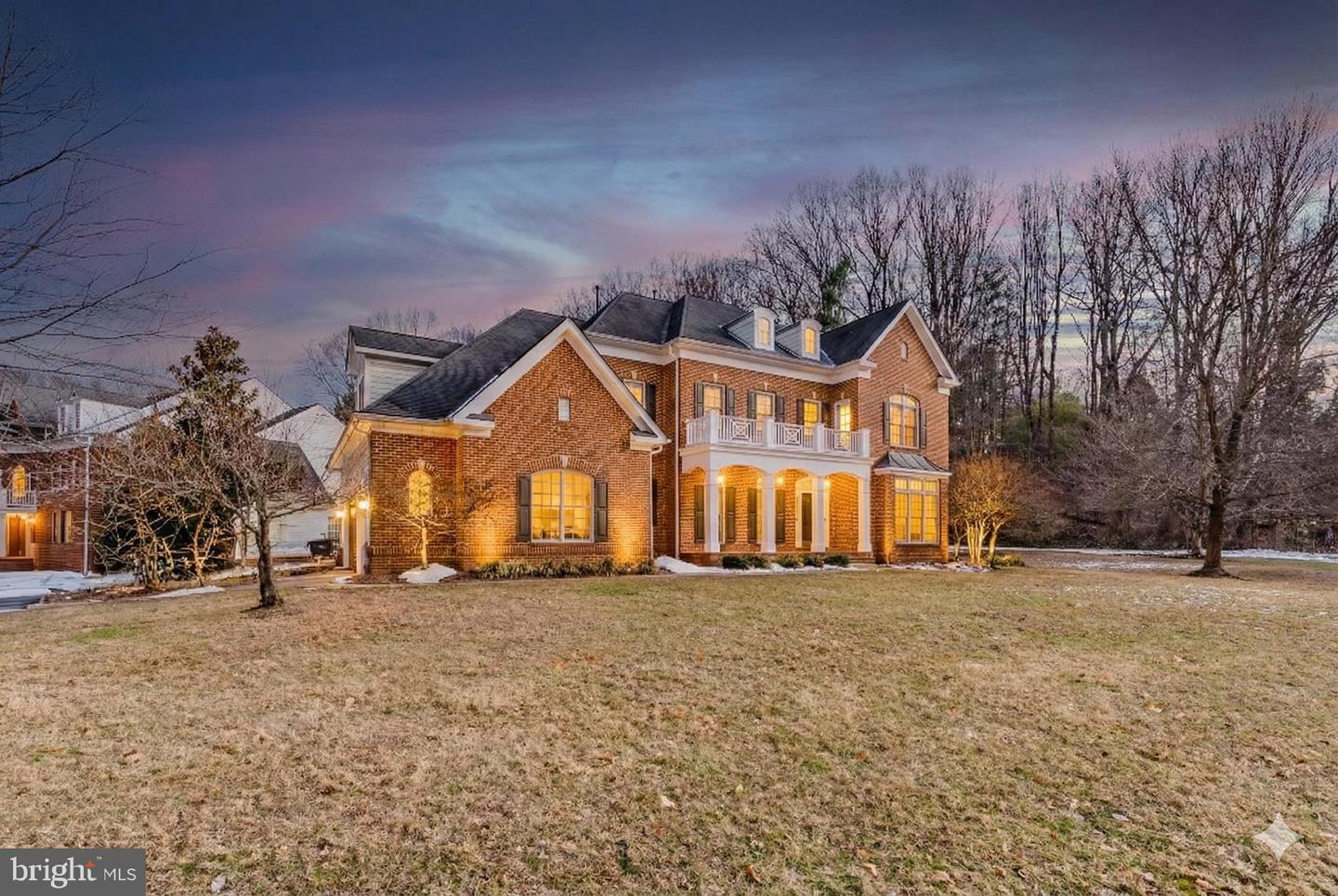 3757 TENNIS CT, FALLS CHURCH, Virginia 22041, 5 Bedrooms Bedrooms, ,5 BathroomsBathrooms,Residential,For sale,3757 TENNIS CT,VAFX2291360 MLS # VAFX2291360