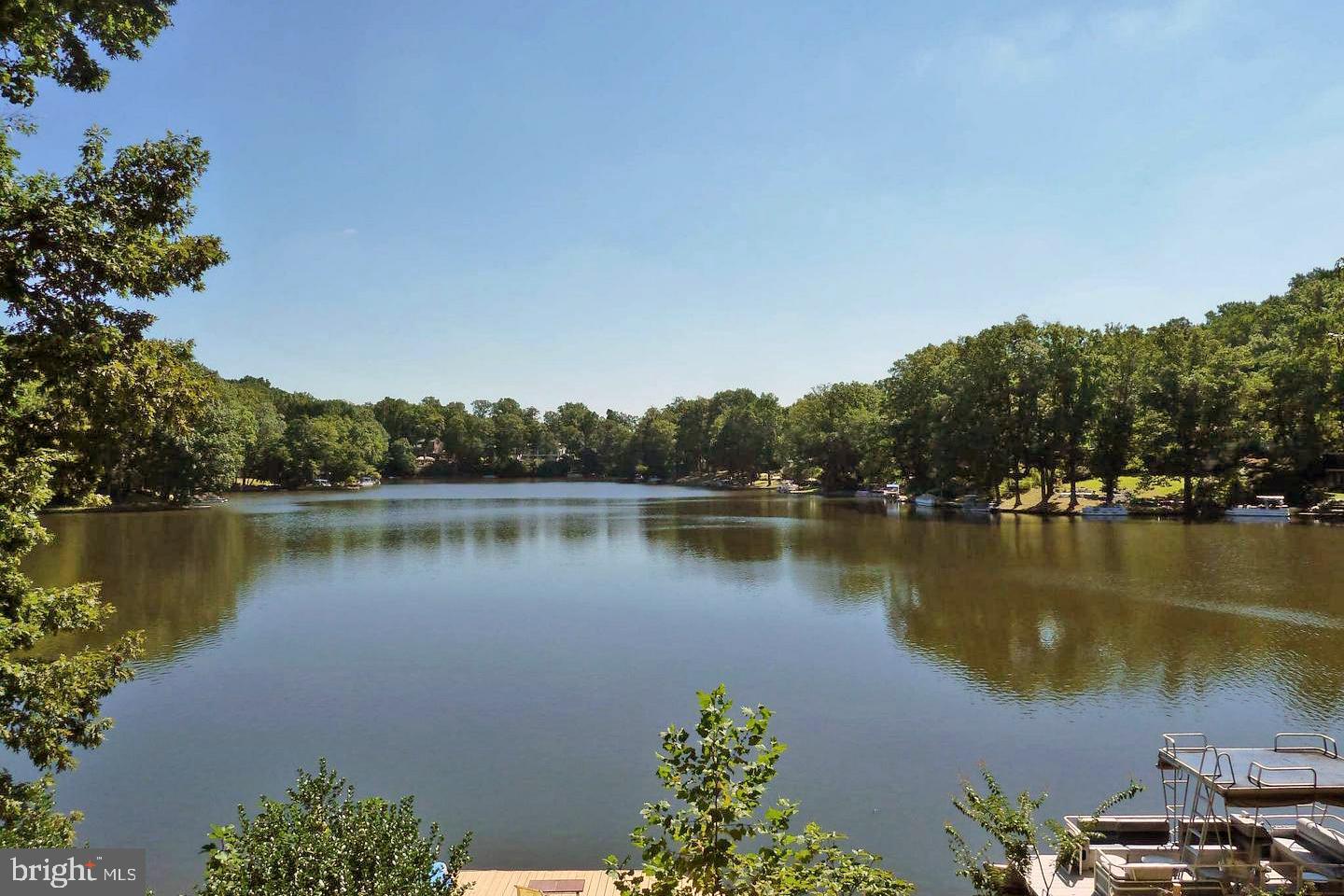 3757 TENNIS CT, FALLS CHURCH, Virginia 22041, 5 Bedrooms Bedrooms, ,5 BathroomsBathrooms,Residential,For sale,3757 TENNIS CT,VAFX2291360 MLS # VAFX2291360