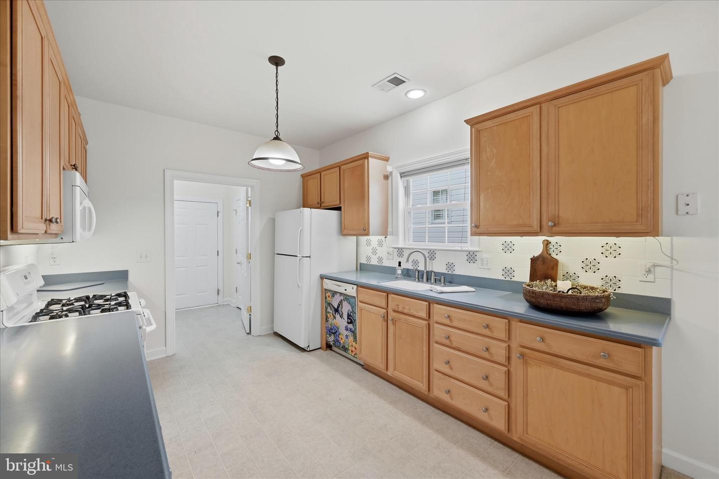 104 SARVIS CT, STEPHENS CITY, Virginia 22655, 3 Bedrooms Bedrooms, 9 Rooms Rooms,2 BathroomsBathrooms,Residential,For sale,104 SARVIS CT,VAFV2039612 MLS # VAFV2039612