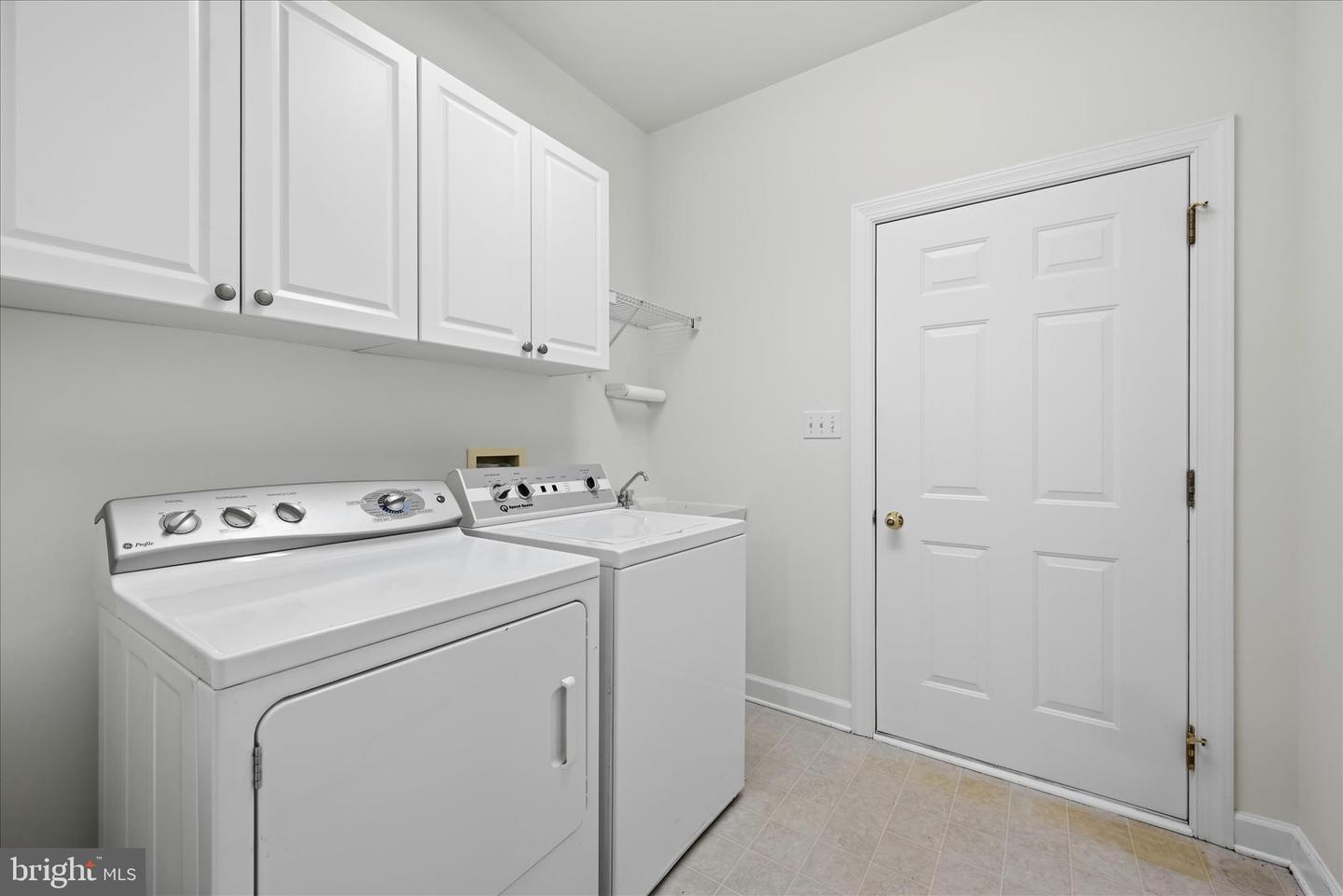 104 SARVIS CT, STEPHENS CITY, Virginia 22655, 3 Bedrooms Bedrooms, 9 Rooms Rooms,2 BathroomsBathrooms,Residential,For sale,104 SARVIS CT,VAFV2039612 MLS # VAFV2039612