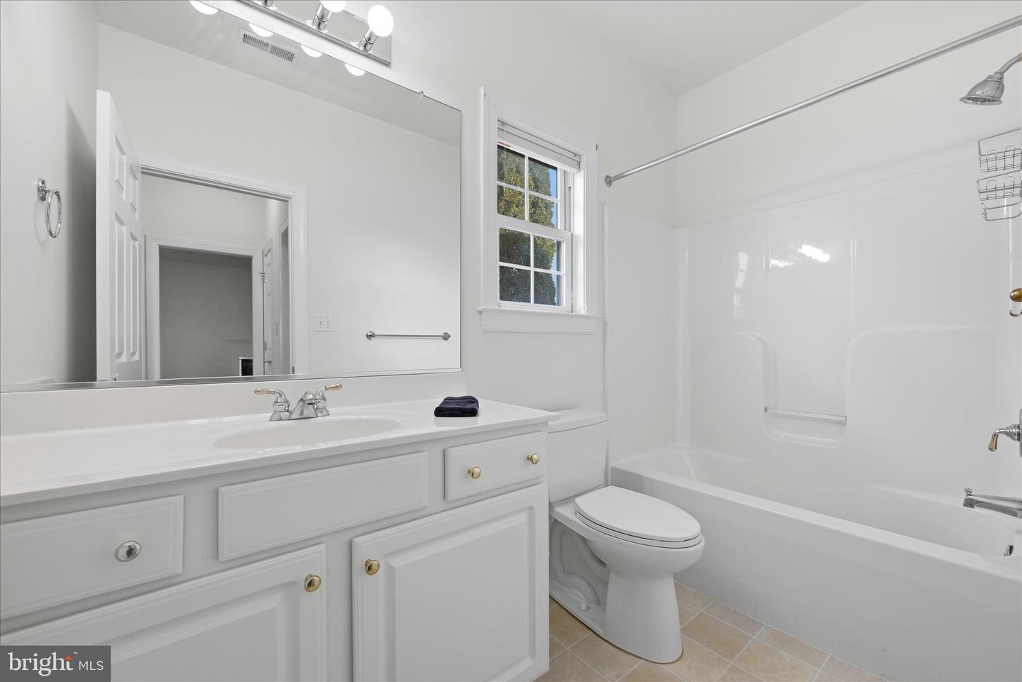 104 SARVIS CT, STEPHENS CITY, Virginia 22655, 3 Bedrooms Bedrooms, 9 Rooms Rooms,2 BathroomsBathrooms,Residential,For sale,104 SARVIS CT,VAFV2039612 MLS # VAFV2039612