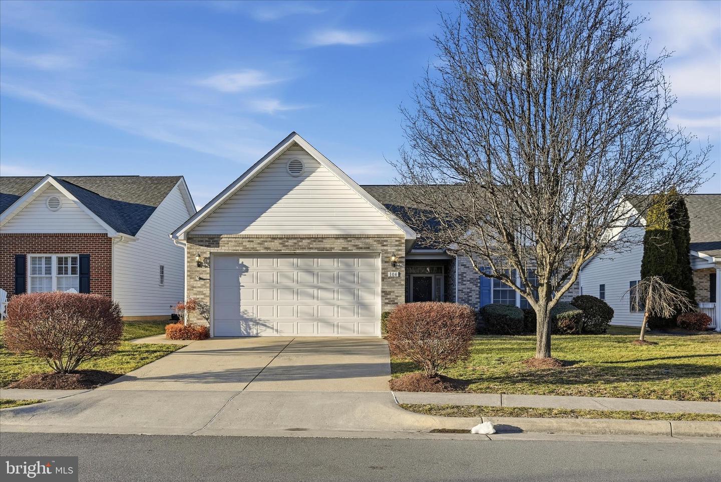 104 SARVIS CT, STEPHENS CITY, Virginia 22655, 3 Bedrooms Bedrooms, 9 Rooms Rooms,2 BathroomsBathrooms,Residential,For sale,104 SARVIS CT,VAFV2039612 MLS # VAFV2039612