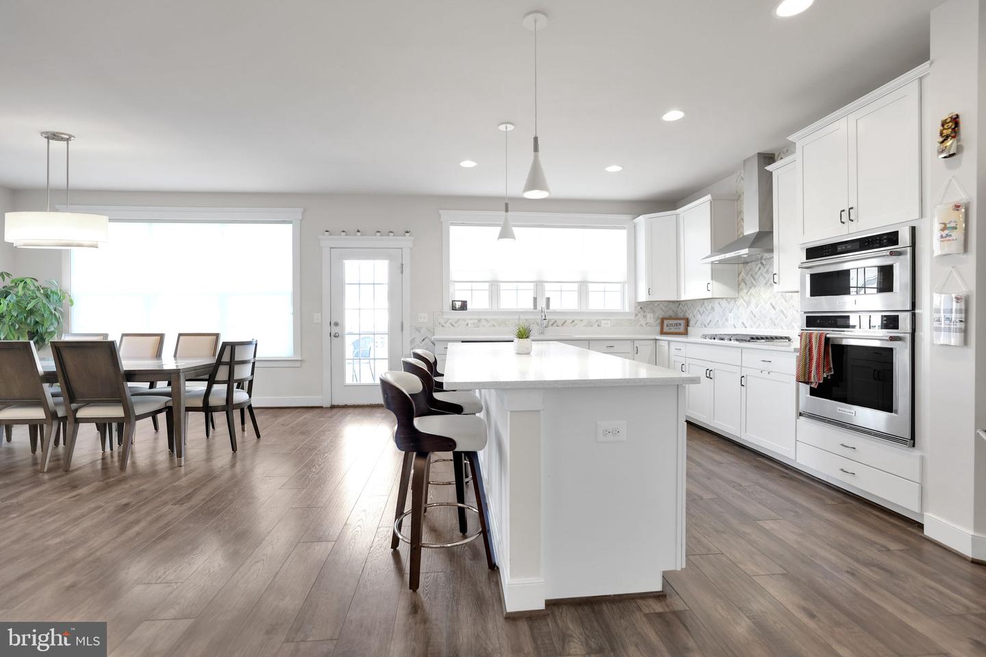 17904 RIDGEWOOD PL, ROUND HILL, Virginia 20141, 4 Bedrooms Bedrooms, ,4 BathroomsBathrooms,Residential,For sale,17904 RIDGEWOOD PL,VALO2116104 MLS # VALO2116104 17904 RIDGEWOOD PL, ROUND HILL, Virginia 20141, 4 Bedrooms Bedrooms, ,4 BathroomsBathrooms,Residential,For sale,17904 RIDGEWOOD PL,VALO2116104 MLS # VALO2116104