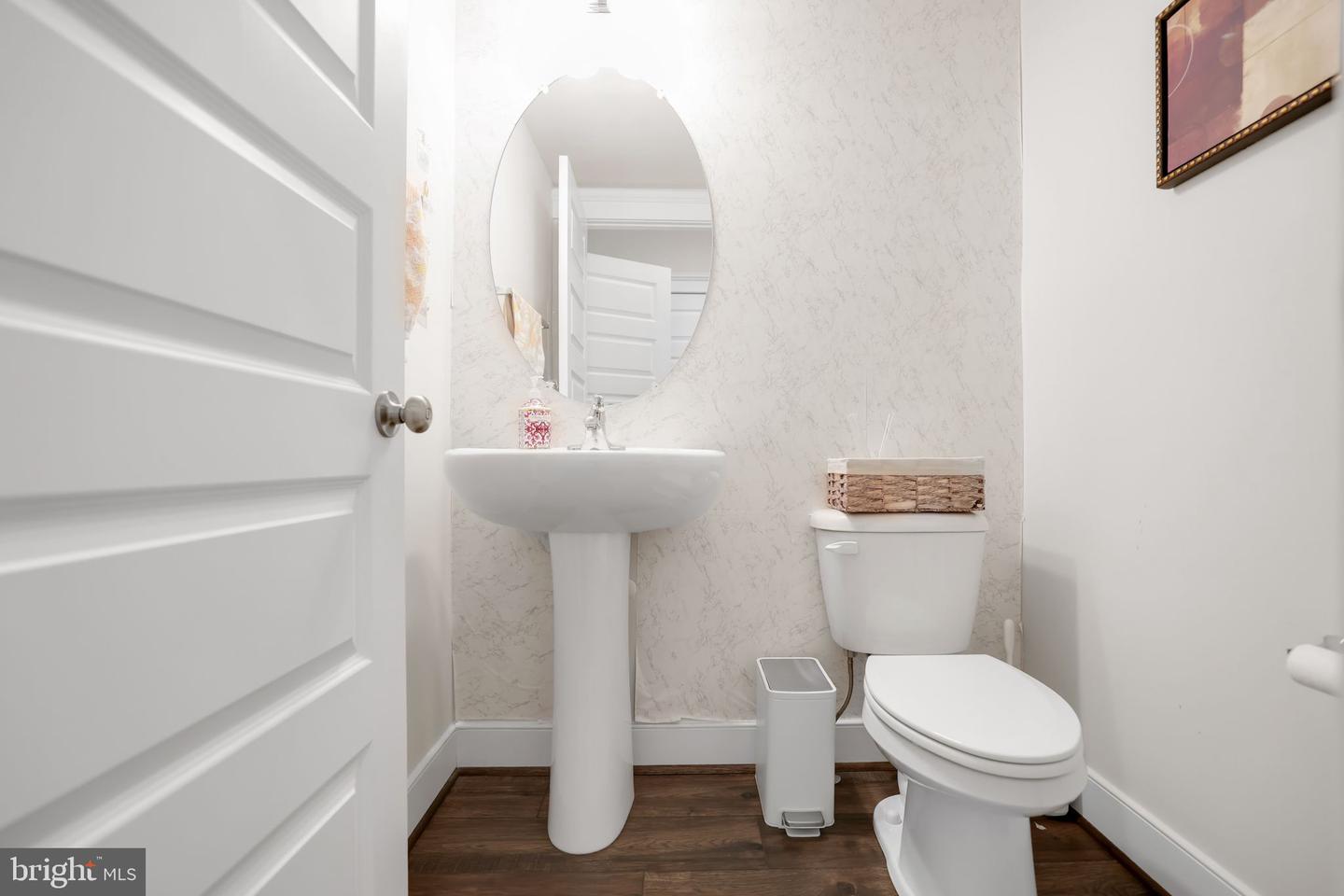 17904 RIDGEWOOD PL, ROUND HILL, Virginia 20141, 4 Bedrooms Bedrooms, ,4 BathroomsBathrooms,Residential,For sale,17904 RIDGEWOOD PL,VALO2116104 MLS # VALO2116104 17904 RIDGEWOOD PL, ROUND HILL, Virginia 20141, 4 Bedrooms Bedrooms, ,4 BathroomsBathrooms,Residential,For sale,17904 RIDGEWOOD PL,VALO2116104 MLS # VALO2116104