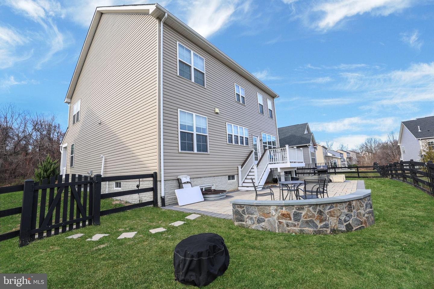 17904 RIDGEWOOD PL, ROUND HILL, Virginia 20141, 4 Bedrooms Bedrooms, ,4 BathroomsBathrooms,Residential,For sale,17904 RIDGEWOOD PL,VALO2116104 MLS # VALO2116104 17904 RIDGEWOOD PL, ROUND HILL, Virginia 20141, 4 Bedrooms Bedrooms, ,4 BathroomsBathrooms,Residential,For sale,17904 RIDGEWOOD PL,VALO2116104 MLS # VALO2116104