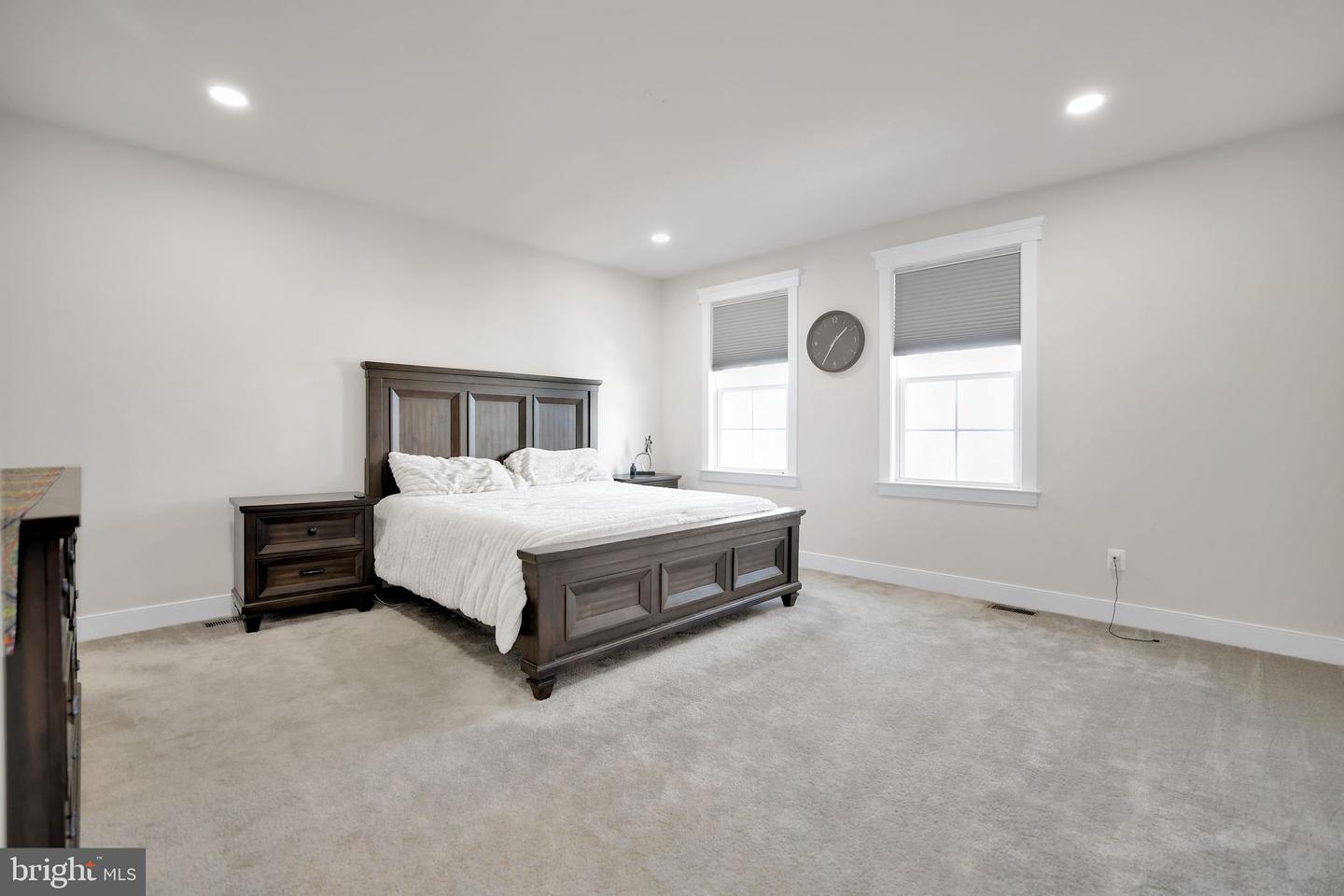 17904 RIDGEWOOD PL, ROUND HILL, Virginia 20141, 4 Bedrooms Bedrooms, ,4 BathroomsBathrooms,Residential,For sale,17904 RIDGEWOOD PL,VALO2116104 MLS # VALO2116104 17904 RIDGEWOOD PL, ROUND HILL, Virginia 20141, 4 Bedrooms Bedrooms, ,4 BathroomsBathrooms,Residential,For sale,17904 RIDGEWOOD PL,VALO2116104 MLS # VALO2116104