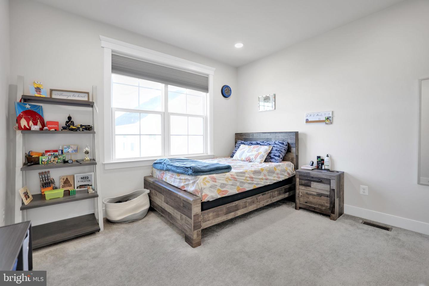 17904 RIDGEWOOD PL, ROUND HILL, Virginia 20141, 4 Bedrooms Bedrooms, ,4 BathroomsBathrooms,Residential,For sale,17904 RIDGEWOOD PL,VALO2116104 MLS # VALO2116104 17904 RIDGEWOOD PL, ROUND HILL, Virginia 20141, 4 Bedrooms Bedrooms, ,4 BathroomsBathrooms,Residential,For sale,17904 RIDGEWOOD PL,VALO2116104 MLS # VALO2116104