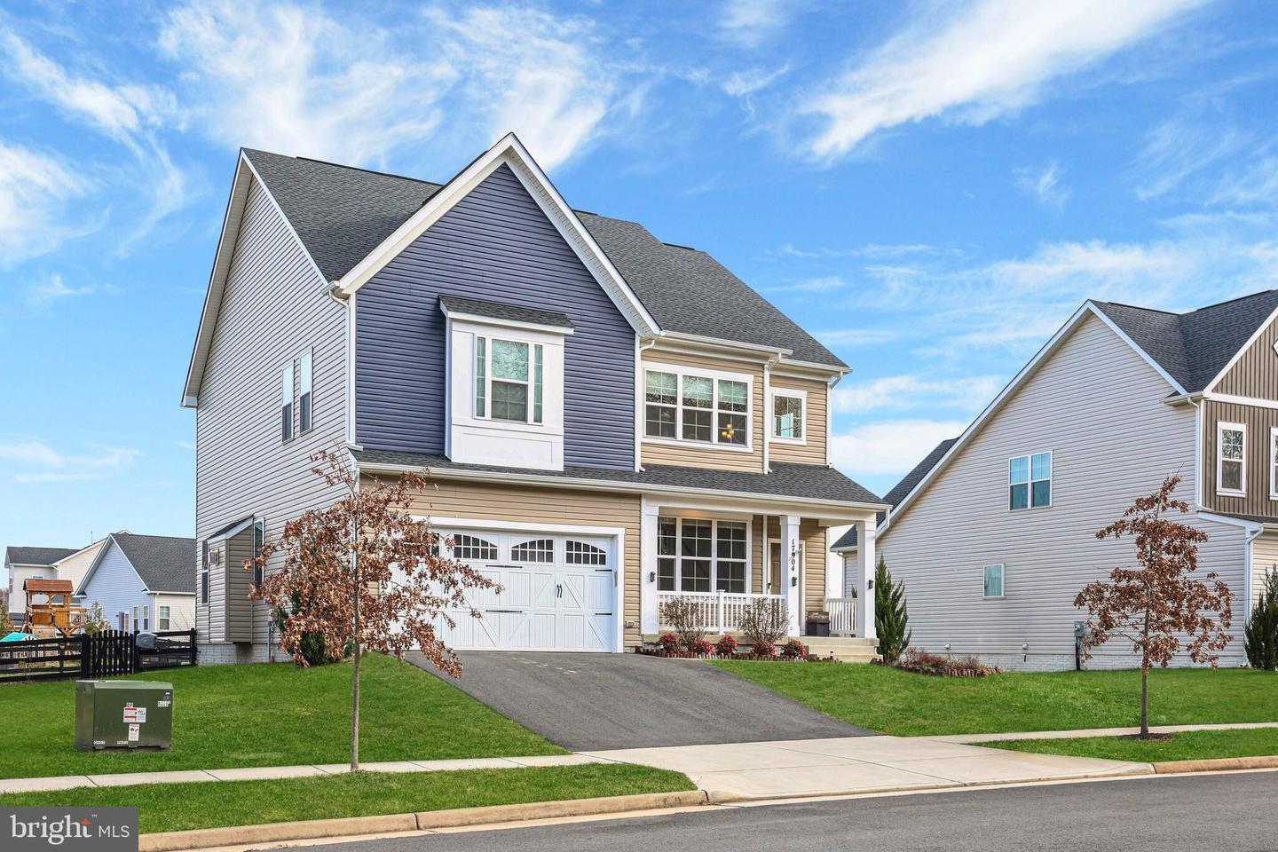 17904 RIDGEWOOD PL, ROUND HILL, Virginia 20141, 4 Bedrooms Bedrooms, ,4 BathroomsBathrooms,Residential,For sale,17904 RIDGEWOOD PL,VALO2116104 MLS # VALO2116104 17904 RIDGEWOOD PL, ROUND HILL, Virginia 20141, 4 Bedrooms Bedrooms, ,4 BathroomsBathrooms,Residential,For sale,17904 RIDGEWOOD PL,VALO2116104 MLS # VALO2116104