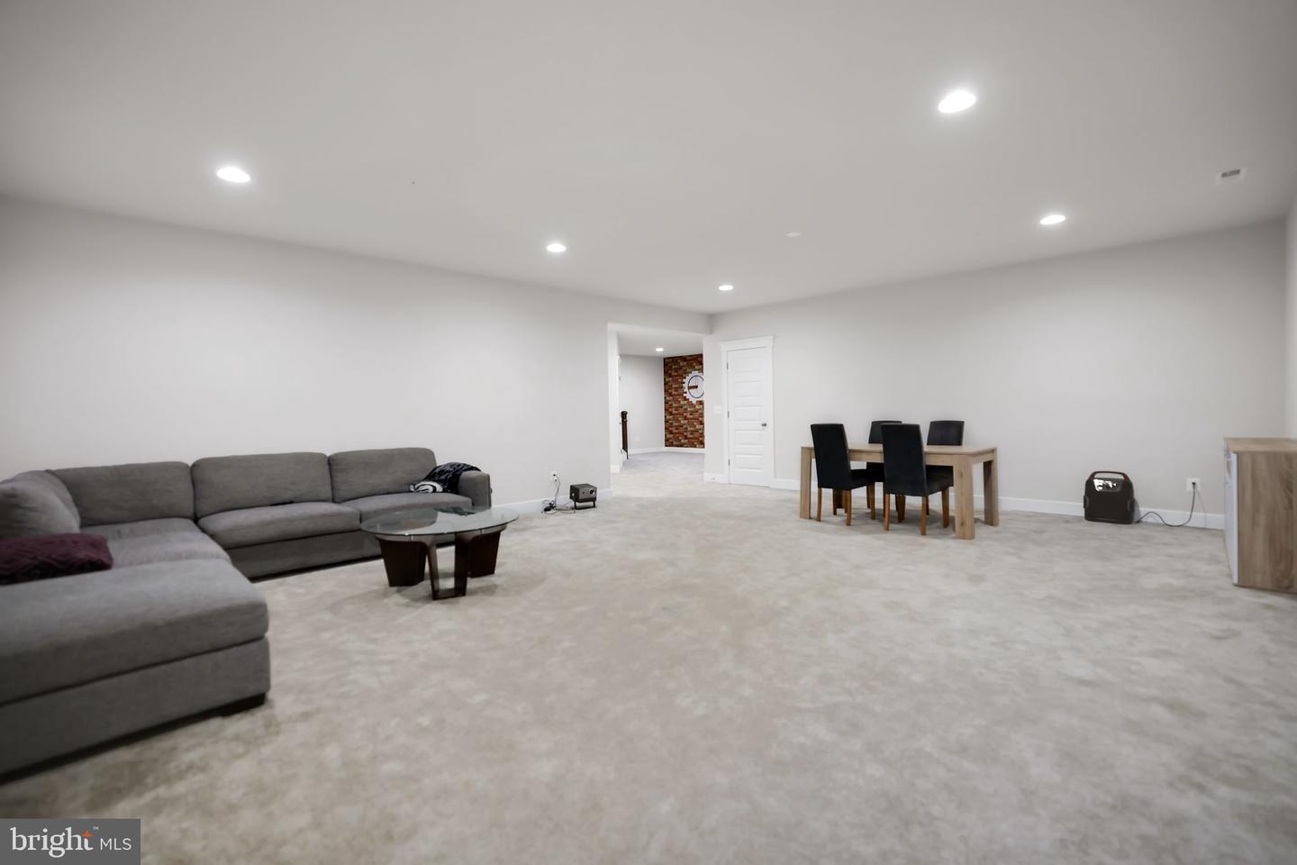 17904 RIDGEWOOD PL, ROUND HILL, Virginia 20141, 4 Bedrooms Bedrooms, ,4 BathroomsBathrooms,Residential,For sale,17904 RIDGEWOOD PL,VALO2116104 MLS # VALO2116104 17904 RIDGEWOOD PL, ROUND HILL, Virginia 20141, 4 Bedrooms Bedrooms, ,4 BathroomsBathrooms,Residential,For sale,17904 RIDGEWOOD PL,VALO2116104 MLS # VALO2116104