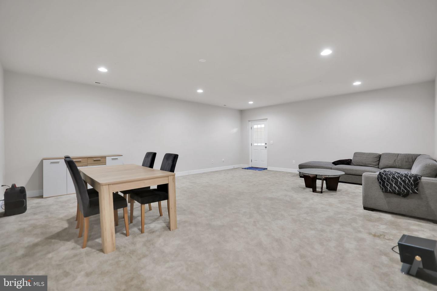 17904 RIDGEWOOD PL, ROUND HILL, Virginia 20141, 4 Bedrooms Bedrooms, ,4 BathroomsBathrooms,Residential,For sale,17904 RIDGEWOOD PL,VALO2116104 MLS # VALO2116104 17904 RIDGEWOOD PL, ROUND HILL, Virginia 20141, 4 Bedrooms Bedrooms, ,4 BathroomsBathrooms,Residential,For sale,17904 RIDGEWOOD PL,VALO2116104 MLS # VALO2116104