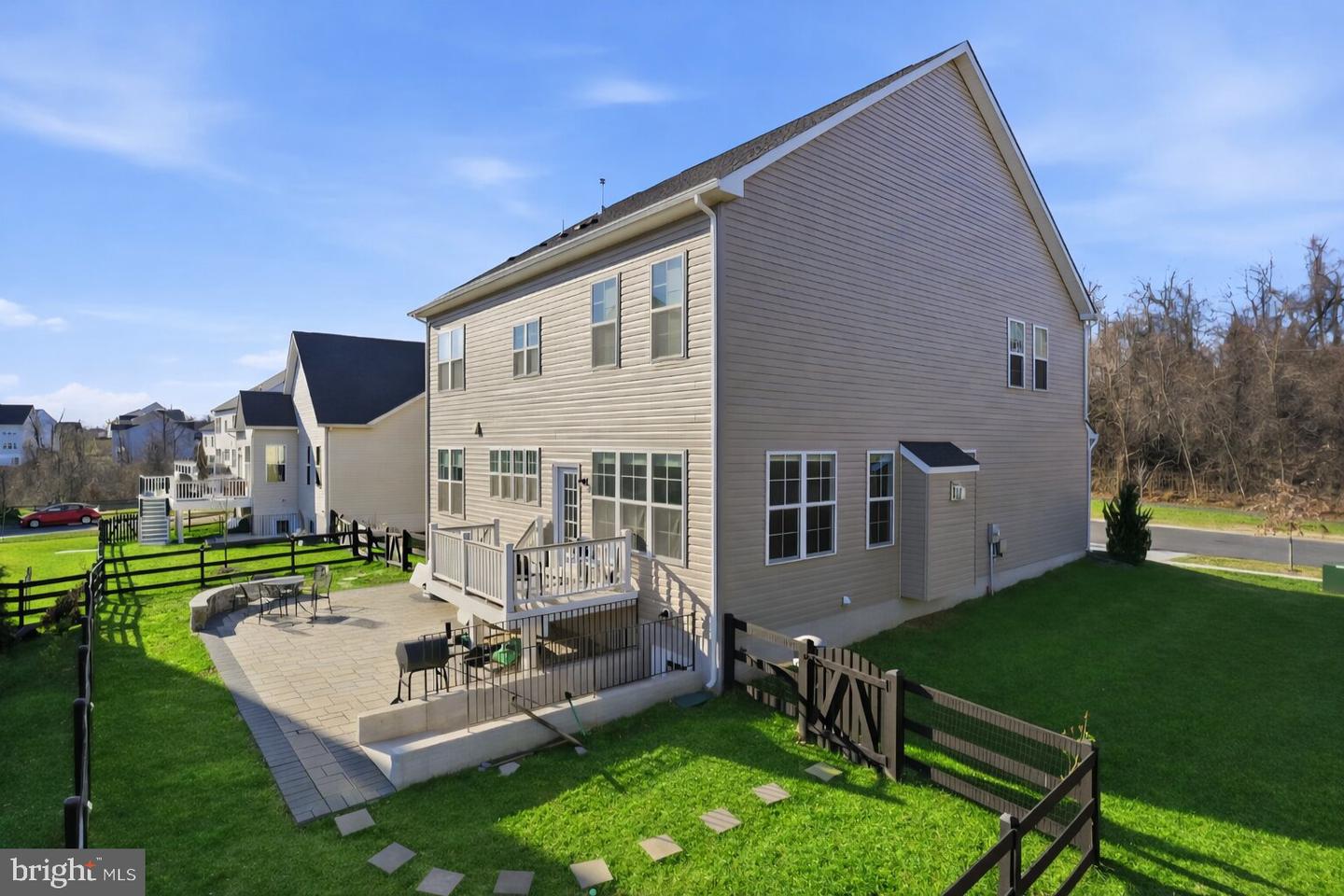 17904 RIDGEWOOD PL, ROUND HILL, Virginia 20141, 4 Bedrooms Bedrooms, ,4 BathroomsBathrooms,Residential,For sale,17904 RIDGEWOOD PL,VALO2116104 MLS # VALO2116104 17904 RIDGEWOOD PL, ROUND HILL, Virginia 20141, 4 Bedrooms Bedrooms, ,4 BathroomsBathrooms,Residential,For sale,17904 RIDGEWOOD PL,VALO2116104 MLS # VALO2116104