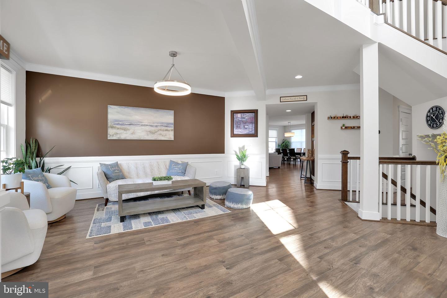 17904 RIDGEWOOD PL, ROUND HILL, Virginia 20141, 4 Bedrooms Bedrooms, ,4 BathroomsBathrooms,Residential,For sale,17904 RIDGEWOOD PL,VALO2116104 MLS # VALO2116104 17904 RIDGEWOOD PL, ROUND HILL, Virginia 20141, 4 Bedrooms Bedrooms, ,4 BathroomsBathrooms,Residential,For sale,17904 RIDGEWOOD PL,VALO2116104 MLS # VALO2116104