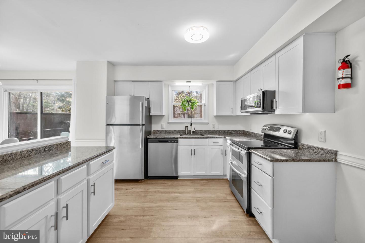 2320 EMERALD HEIGHTS CT, RESTON, Virginia 20191, 3 Bedrooms Bedrooms, ,1 BathroomBathrooms,Residential,For sale,2320 EMERALD HEIGHTS CT,VAFX2291512 MLS # VAFX2291512