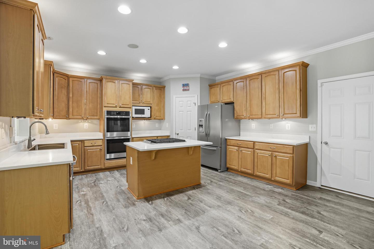 10 GARNER DR, FREDERICKSBURG, Virginia 22405, 5 Bedrooms Bedrooms, ,3 BathroomsBathrooms,Residential,For sale,10 GARNER DR,VAST2046238 MLS # VAST2046238