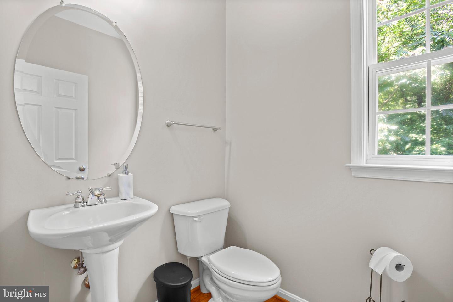 10 GARNER DR, FREDERICKSBURG, Virginia 22405, 5 Bedrooms Bedrooms, ,3 BathroomsBathrooms,Residential,For sale,10 GARNER DR,VAST2046238 MLS # VAST2046238