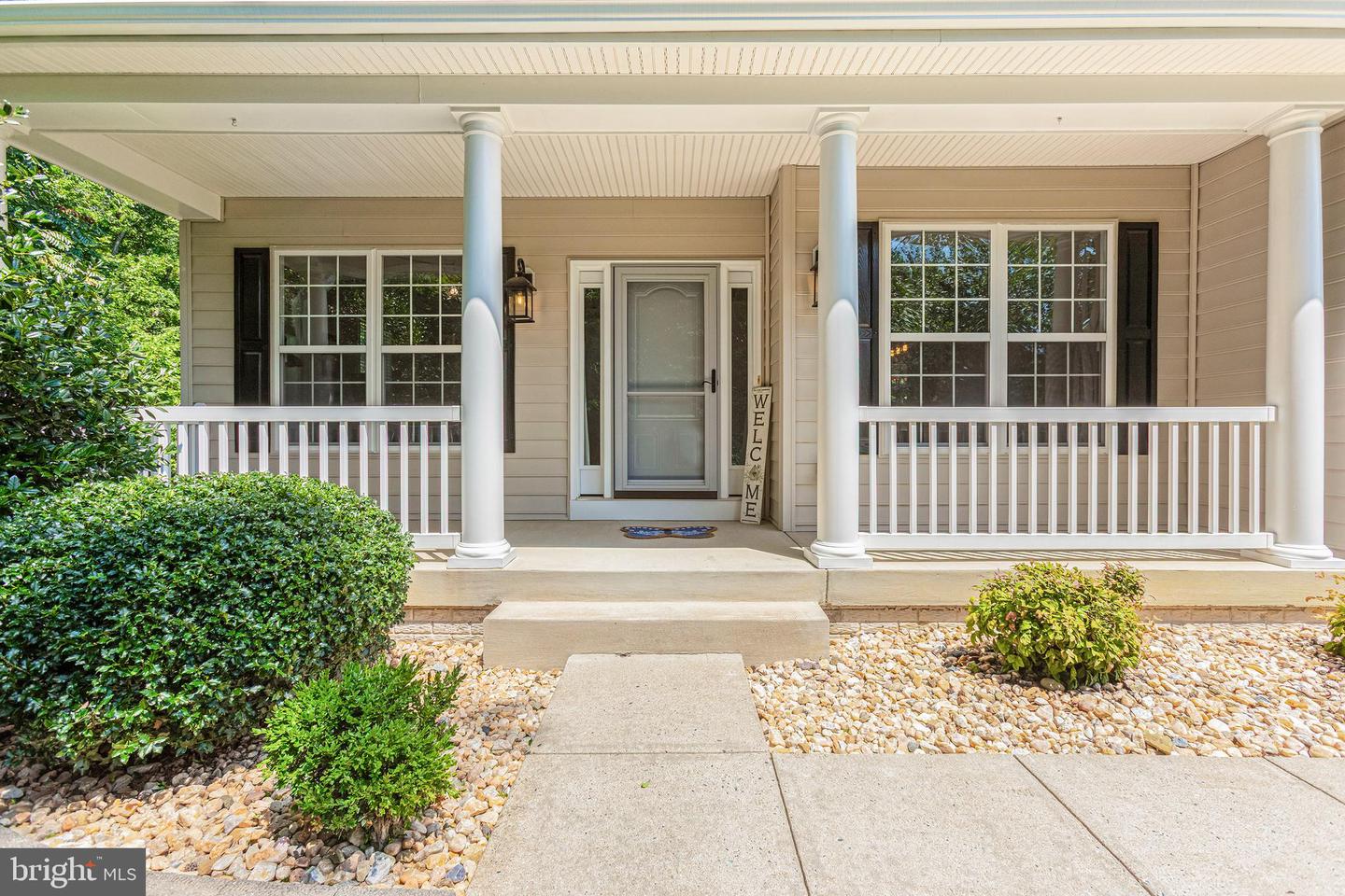 10 GARNER DR, FREDERICKSBURG, Virginia 22405, 5 Bedrooms Bedrooms, ,3 BathroomsBathrooms,Residential,For sale,10 GARNER DR,VAST2046238 MLS # VAST2046238