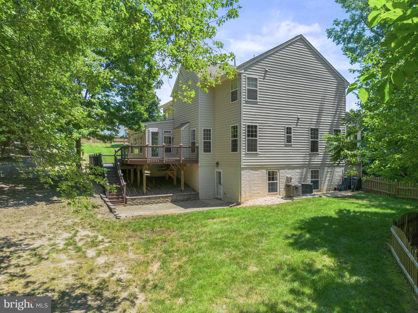 10 GARNER DR, FREDERICKSBURG, Virginia 22405, 5 Bedrooms Bedrooms, ,3 BathroomsBathrooms,Residential,For sale,10 GARNER DR,VAST2046238 MLS # VAST2046238