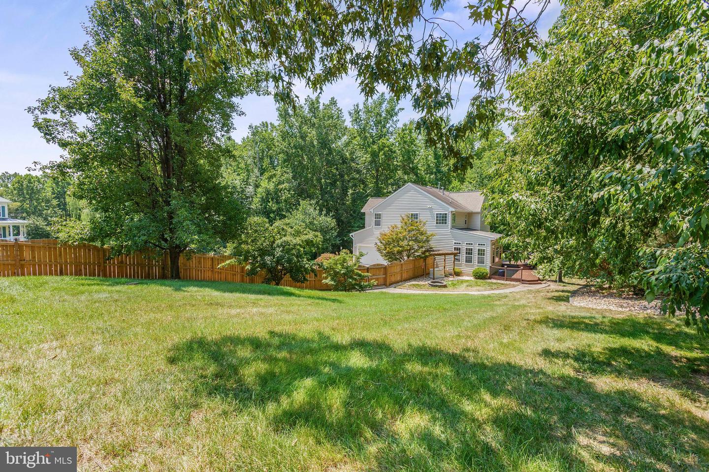 10 GARNER DR, FREDERICKSBURG, Virginia 22405, 5 Bedrooms Bedrooms, ,3 BathroomsBathrooms,Residential,For sale,10 GARNER DR,VAST2046238 MLS # VAST2046238