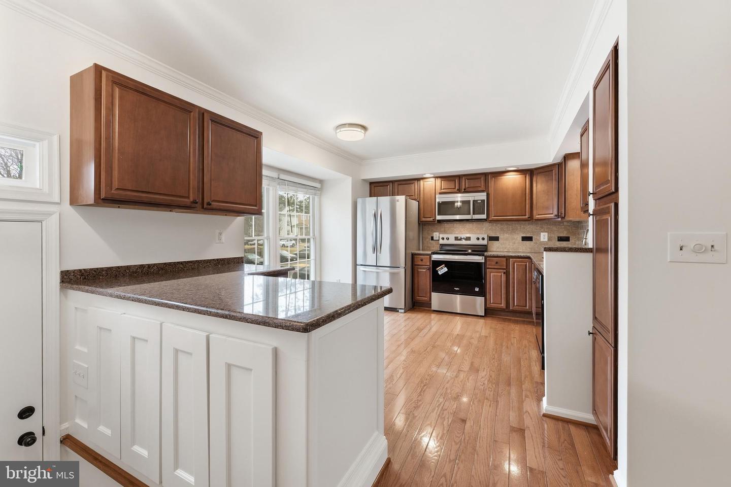 14315 UNIFORM DR, CENTREVILLE, Virginia 20121, 3 Bedrooms Bedrooms, 7 Rooms Rooms,3 BathroomsBathrooms,Residential,For sale,14315 UNIFORM DR,VAFX2291564 MLS # VAFX2291564