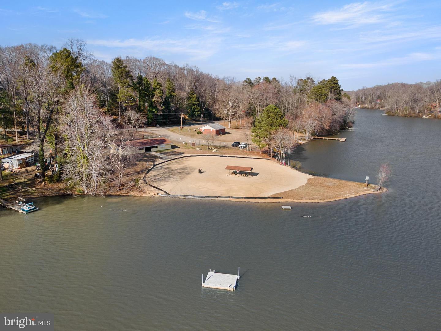 5708 LAKEVIEW RD, QUINTON, Virginia 23141, 3 Bedrooms Bedrooms, 5 Rooms Rooms,1 BathroomBathrooms,Residential,For sale,5708 LAKEVIEW RD,VANK2000138 MLS # VANK2000138