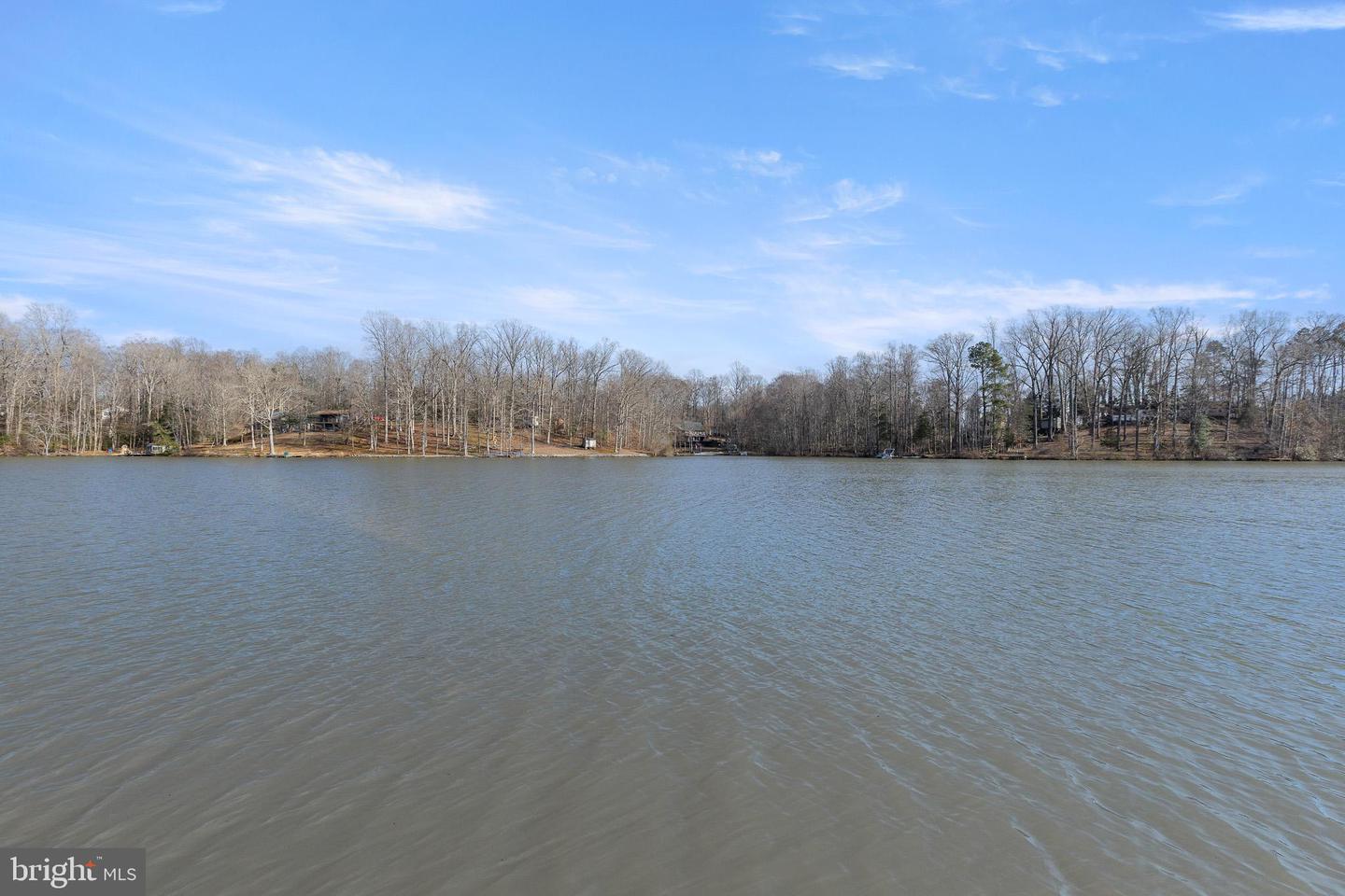 5708 LAKEVIEW RD, QUINTON, Virginia 23141, 3 Bedrooms Bedrooms, 5 Rooms Rooms,1 BathroomBathrooms,Residential,For sale,5708 LAKEVIEW RD,VANK2000138 MLS # VANK2000138