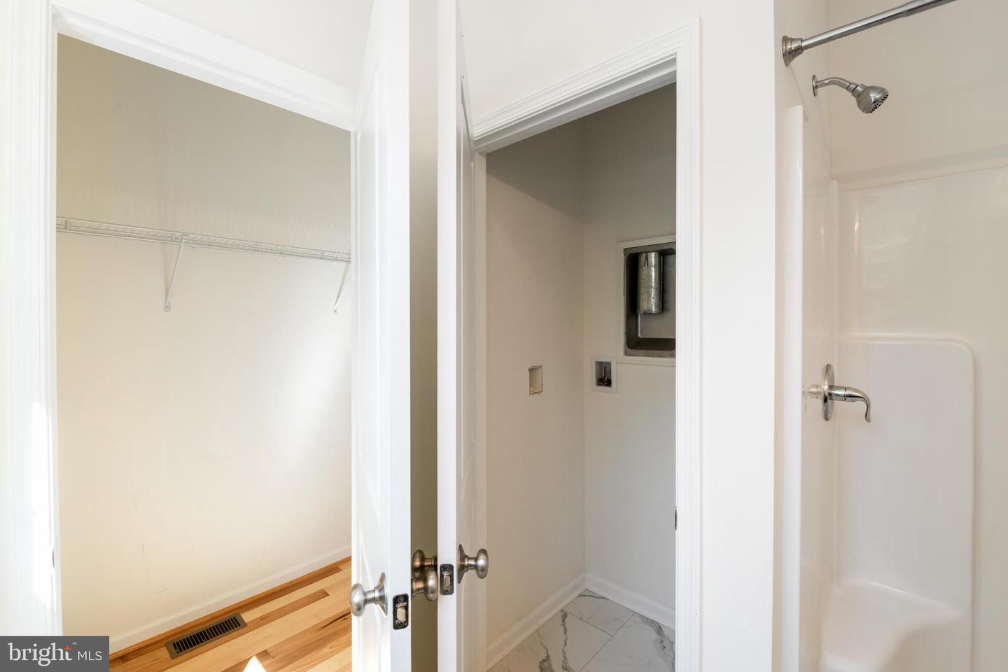 887 HICKORY CREEK RD, LOUISA, Virginia 23093, 3 Bedrooms Bedrooms, ,3 BathroomsBathrooms,Residential,For sale,887 HICKORY CREEK RD,VALA2009302 MLS # VALA2009302