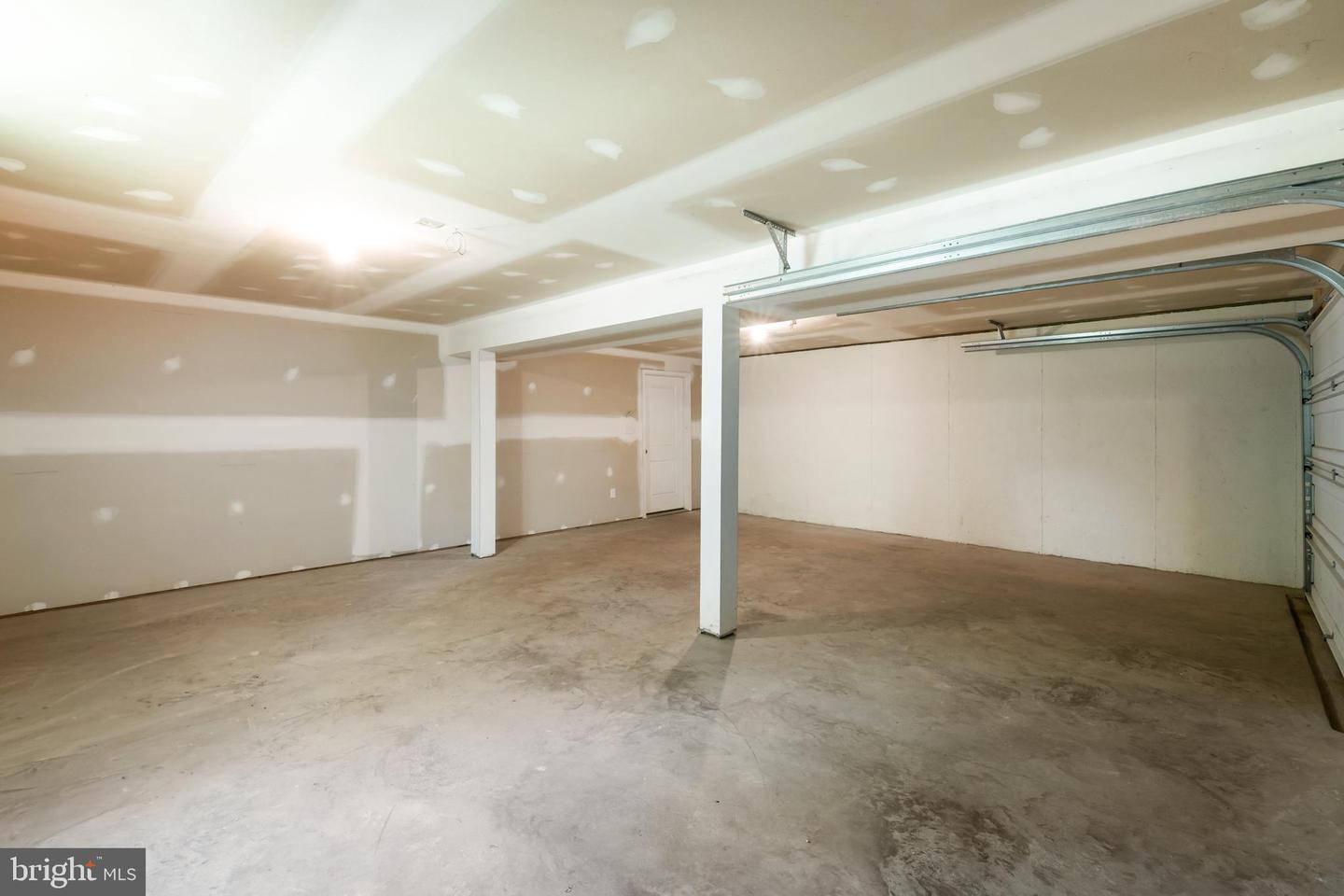 887 HICKORY CREEK RD, LOUISA, Virginia 23093, 3 Bedrooms Bedrooms, ,3 BathroomsBathrooms,Residential,For sale,887 HICKORY CREEK RD,VALA2009302 MLS # VALA2009302