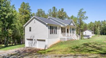 887 HICKORY CREEK RD, LOUISA, Virginia 23093, 3 Bedrooms Bedrooms, ,3 BathroomsBathrooms,Residential,For sale,887 HICKORY CREEK RD,VALA2009302 MLS # VALA2009302