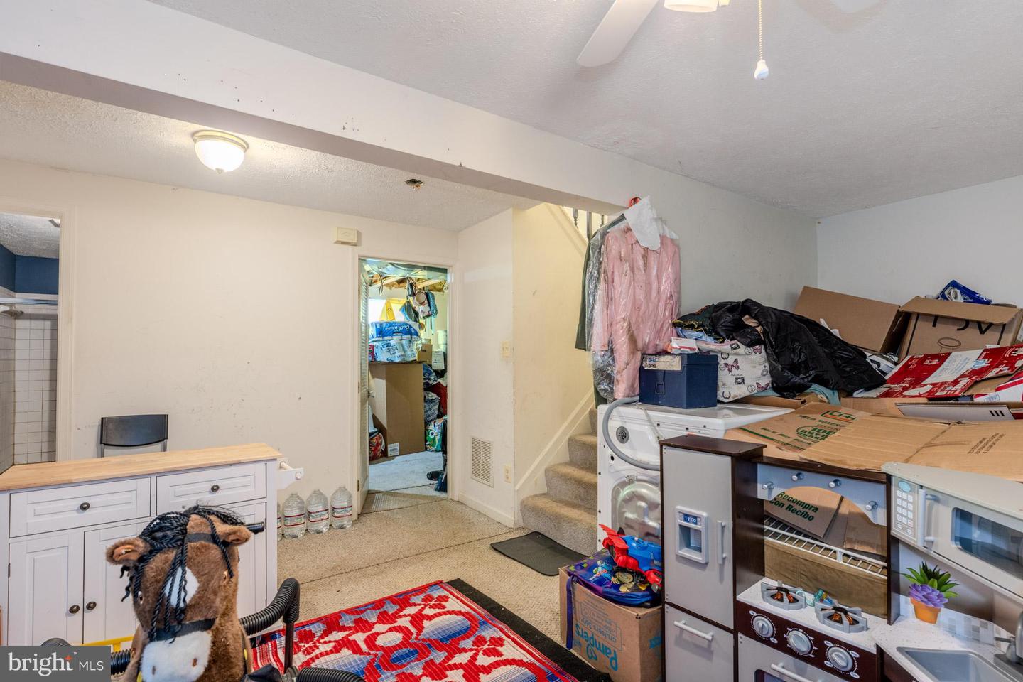 14636 OLDE KENT RD, CENTREVILLE, Virginia 20120, 3 Bedrooms Bedrooms, ,2 BathroomsBathrooms,Residential,For sale,14636 OLDE KENT RD,VAFX2291608 MLS # VAFX2291608