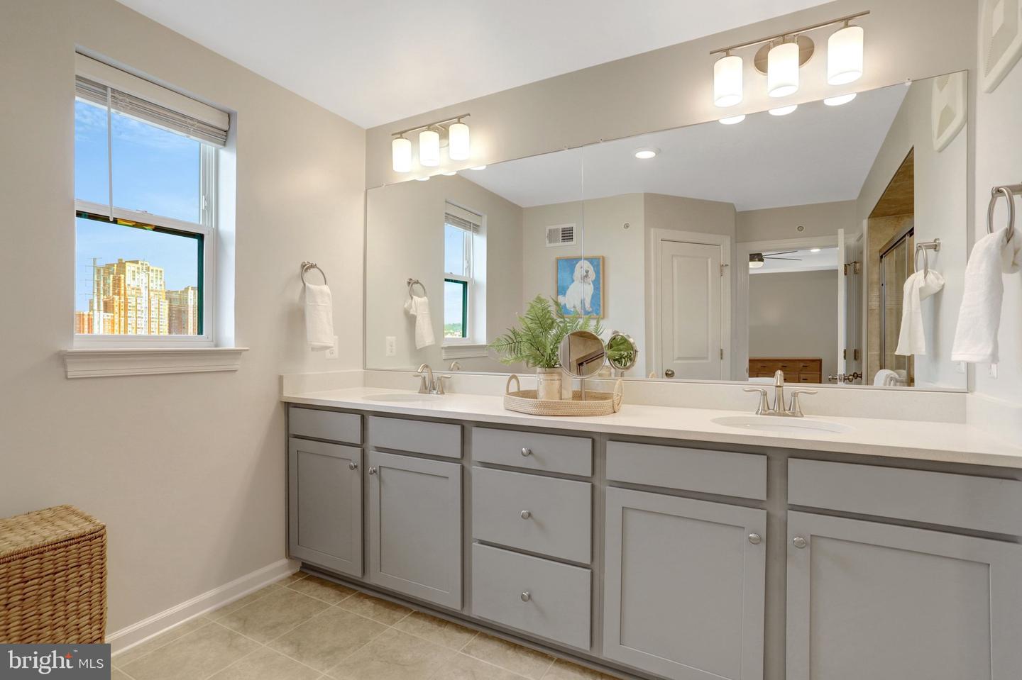 2386 STELLA PL #14, ALEXANDRIA, Virginia 22303, 3 Bedrooms Bedrooms, 12 Rooms Rooms,2 BathroomsBathrooms,Residential,For sale,2386 STELLA PL #14,VAFX2291620 MLS # VAFX2291620