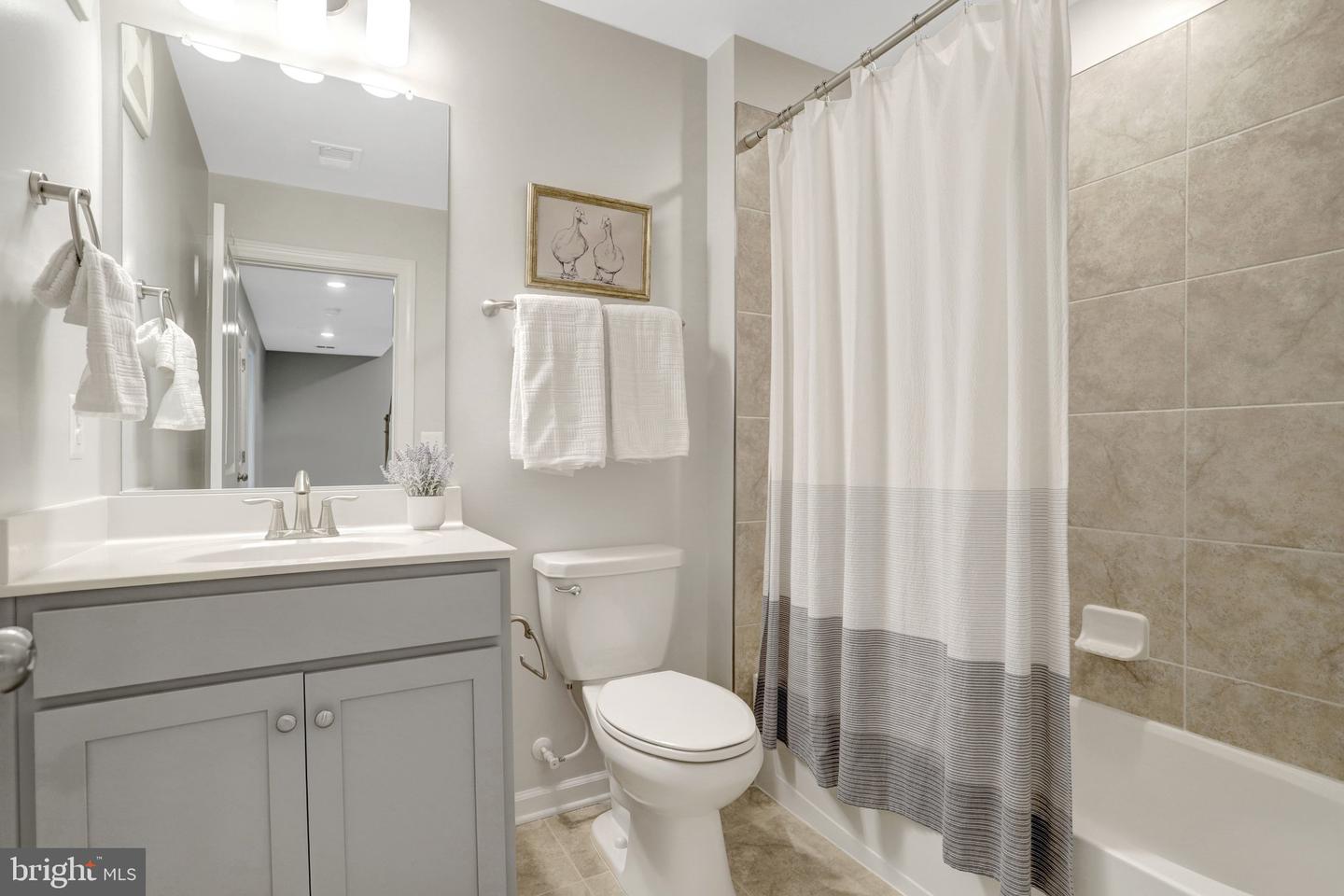 2386 STELLA PL #14, ALEXANDRIA, Virginia 22303, 3 Bedrooms Bedrooms, 12 Rooms Rooms,2 BathroomsBathrooms,Residential,For sale,2386 STELLA PL #14,VAFX2291620 MLS # VAFX2291620