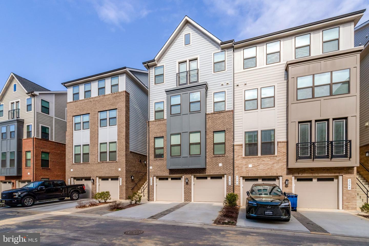 2386 STELLA PL #14, ALEXANDRIA, Virginia 22303, 3 Bedrooms Bedrooms, 12 Rooms Rooms,2 BathroomsBathrooms,Residential,For sale,2386 STELLA PL #14,VAFX2291620 MLS # VAFX2291620