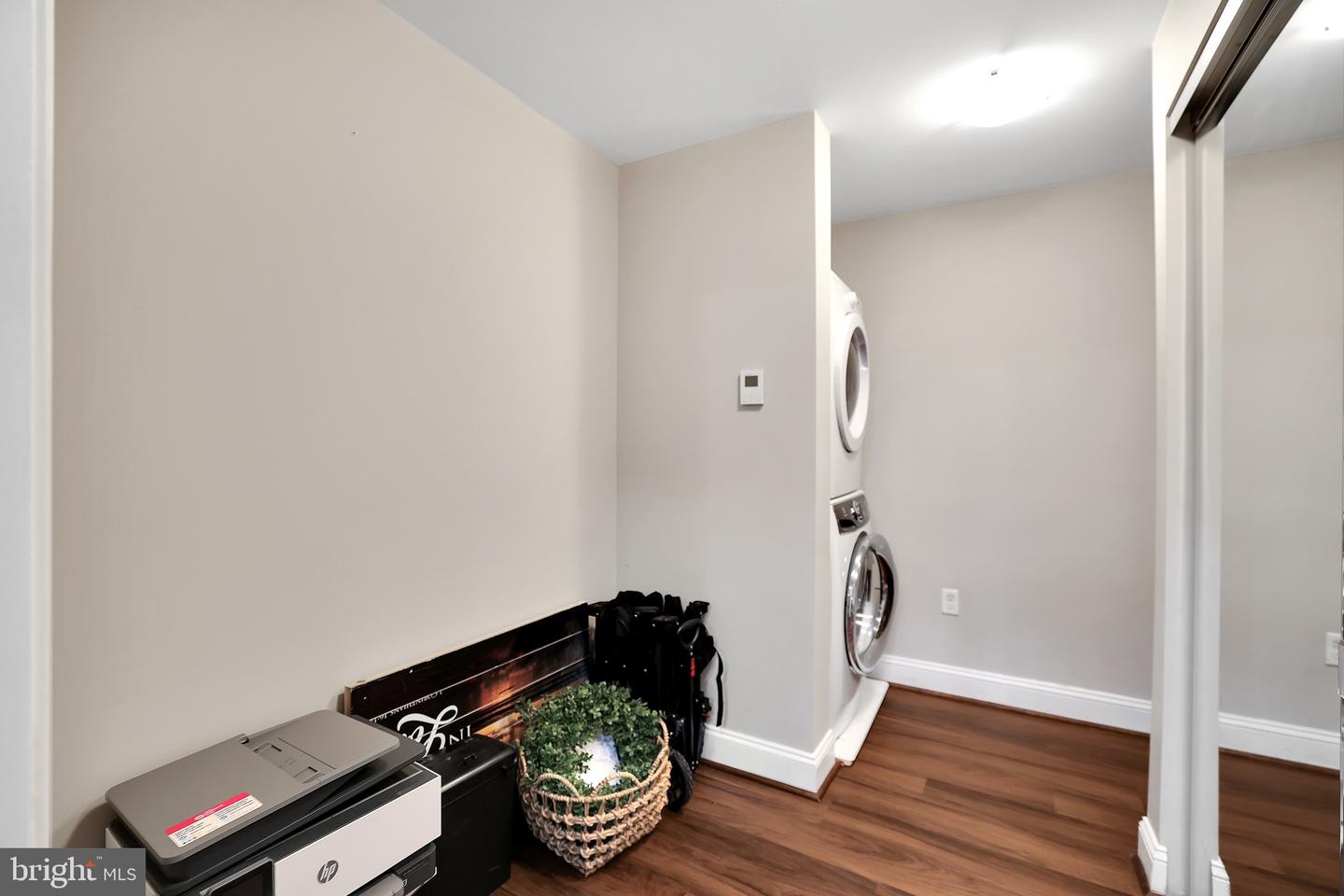 6301 EDSALL RD #104, ALEXANDRIA, Virginia 22312, 1 Bedroom Bedrooms, 2 Rooms Rooms,1 BathroomBathrooms,Residential,For sale,6301 EDSALL RD #104,VAFX2291630 MLS # VAFX2291630