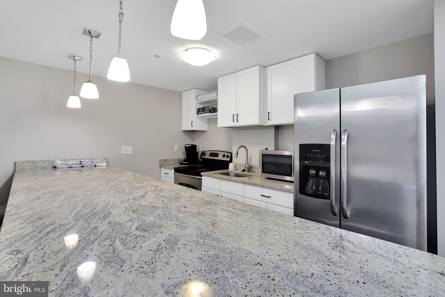 6301 EDSALL RD #104, ALEXANDRIA, Virginia 22312, 1 Bedroom Bedrooms, 2 Rooms Rooms,1 BathroomBathrooms,Residential,For sale,6301 EDSALL RD #104,VAFX2291630 MLS # VAFX2291630