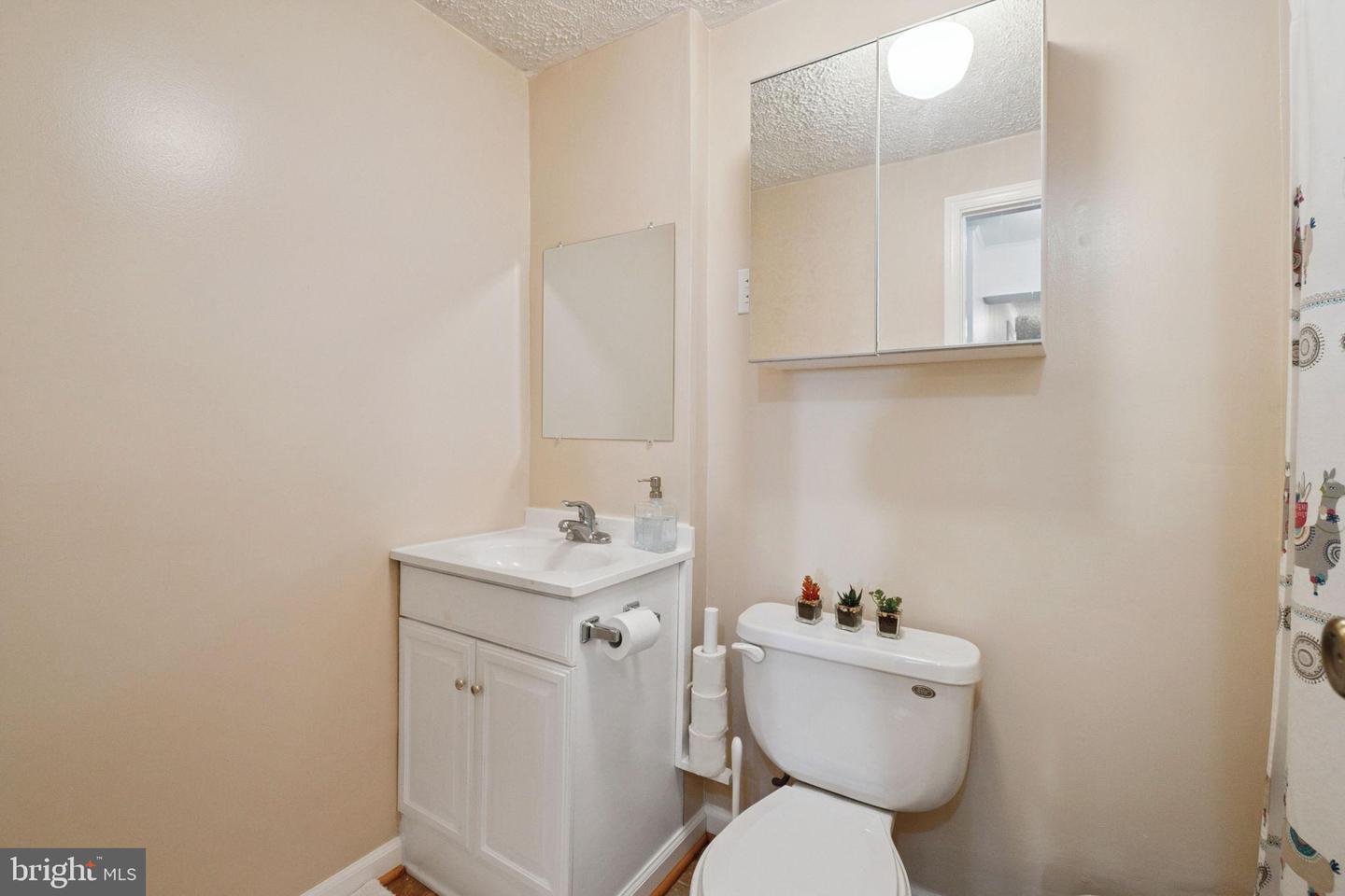 15057 MILL SPRING DR, DUMFRIES, Virginia 22025, 3 Bedrooms Bedrooms, ,2 BathroomsBathrooms,Residential,For sale,15057 MILL SPRING DR,VAPW2112734 MLS # VAPW2112734