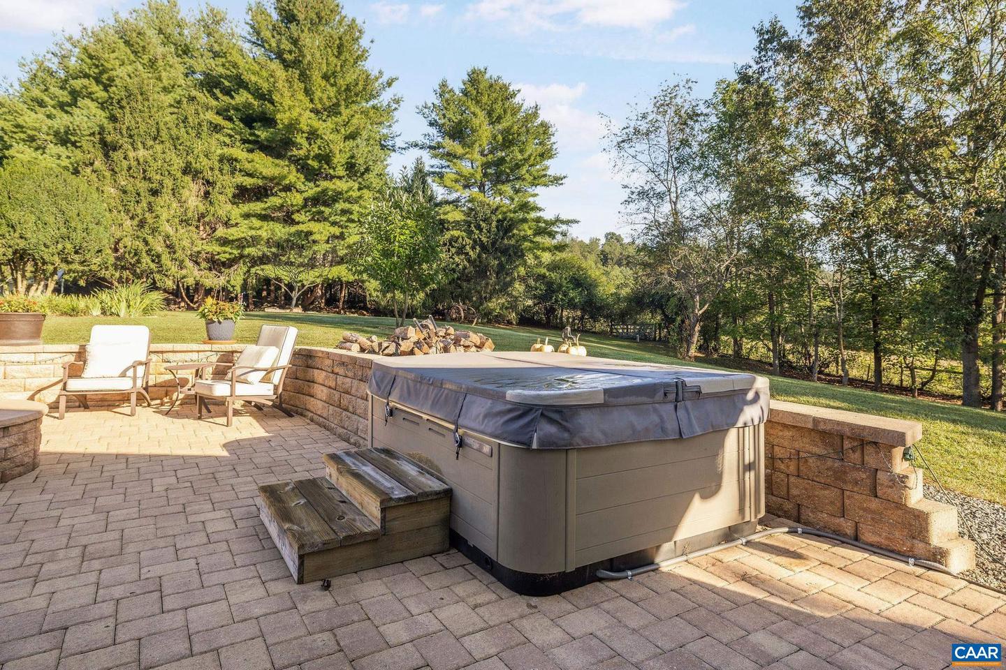 2402 ROCK BRANCH LN, NORTH GARDEN, Virginia 22959, 4 Bedrooms Bedrooms, ,2 BathroomsBathrooms,Residential,For sale,2402 ROCK BRANCH LN,673395 MLS # 673395