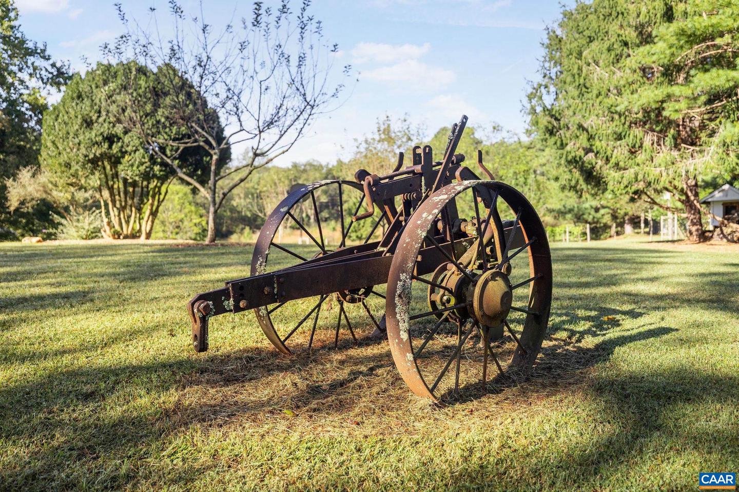 2402 ROCK BRANCH LN, NORTH GARDEN, Virginia 22959, 4 Bedrooms Bedrooms, ,2 BathroomsBathrooms,Residential,For sale,2402 ROCK BRANCH LN,673395 MLS # 673395