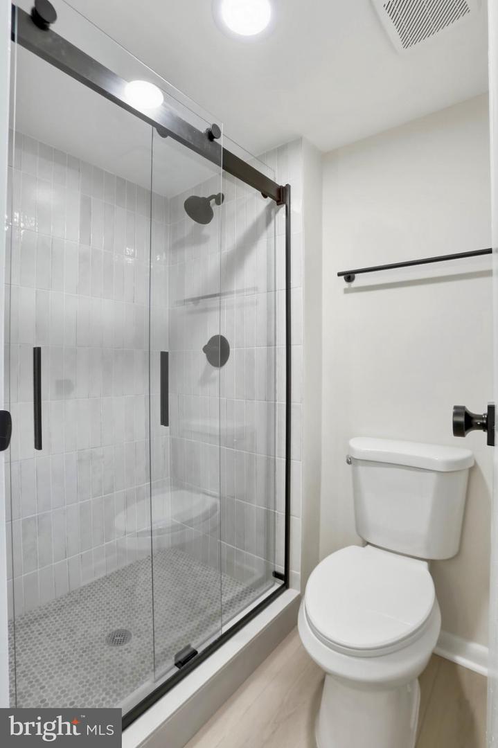 11731 LEDURA CT #201, RESTON, Virginia 20191, 2 Bedrooms Bedrooms, 8 Rooms Rooms,2 BathroomsBathrooms,Residential,For sale,11731 LEDURA CT #201,VAFX2291722 MLS # VAFX2291722 11731 LEDURA CT #201, RESTON, Virginia 20191, 2 Bedrooms Bedrooms, 8 Rooms Rooms,2 BathroomsBathrooms,Residential,For sale,11731 LEDURA CT #201,VAFX2291722 MLS # VAFX2291722