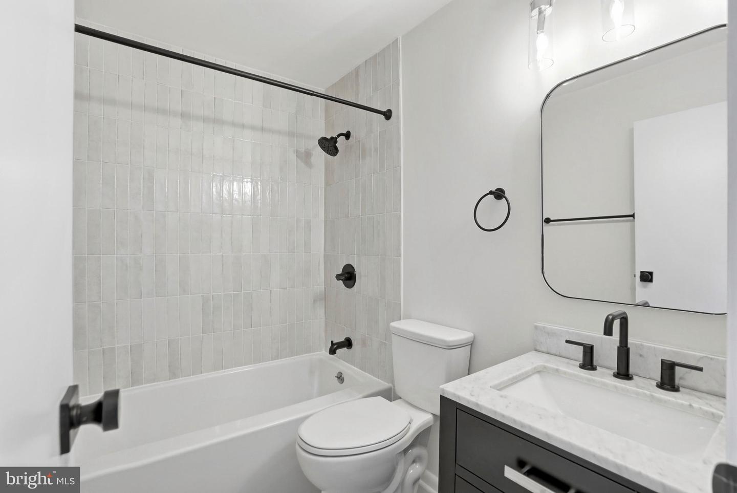 11731 LEDURA CT #201, RESTON, Virginia 20191, 2 Bedrooms Bedrooms, 8 Rooms Rooms,2 BathroomsBathrooms,Residential,For sale,11731 LEDURA CT #201,VAFX2291722 MLS # VAFX2291722 11731 LEDURA CT #201, RESTON, Virginia 20191, 2 Bedrooms Bedrooms, 8 Rooms Rooms,2 BathroomsBathrooms,Residential,For sale,11731 LEDURA CT #201,VAFX2291722 MLS # VAFX2291722