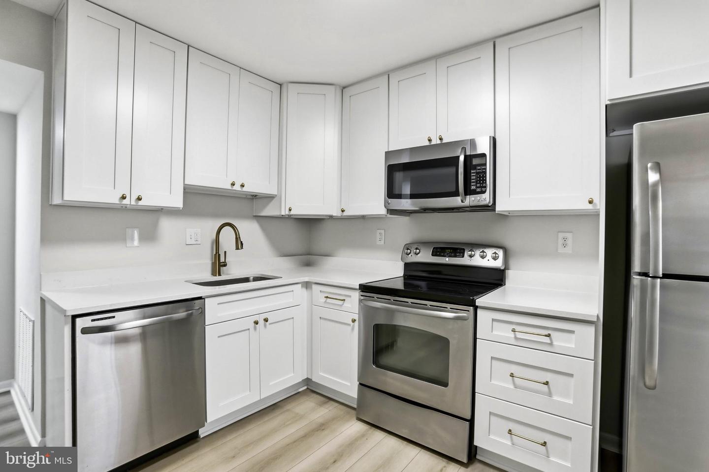 11731 LEDURA CT #201, RESTON, Virginia 20191, 2 Bedrooms Bedrooms, 8 Rooms Rooms,2 BathroomsBathrooms,Residential,For sale,11731 LEDURA CT #201,VAFX2291722 MLS # VAFX2291722 11731 LEDURA CT #201, RESTON, Virginia 20191, 2 Bedrooms Bedrooms, 8 Rooms Rooms,2 BathroomsBathrooms,Residential,For sale,11731 LEDURA CT #201,VAFX2291722 MLS # VAFX2291722