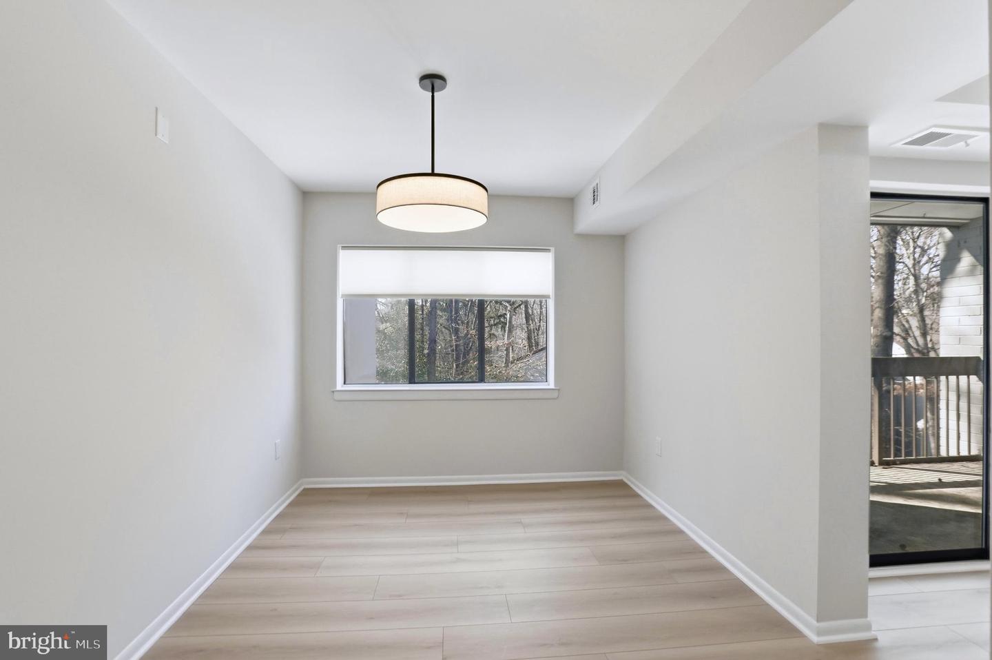 11731 LEDURA CT #201, RESTON, Virginia 20191, 2 Bedrooms Bedrooms, 8 Rooms Rooms,2 BathroomsBathrooms,Residential,For sale,11731 LEDURA CT #201,VAFX2291722 MLS # VAFX2291722 11731 LEDURA CT #201, RESTON, Virginia 20191, 2 Bedrooms Bedrooms, 8 Rooms Rooms,2 BathroomsBathrooms,Residential,For sale,11731 LEDURA CT #201,VAFX2291722 MLS # VAFX2291722