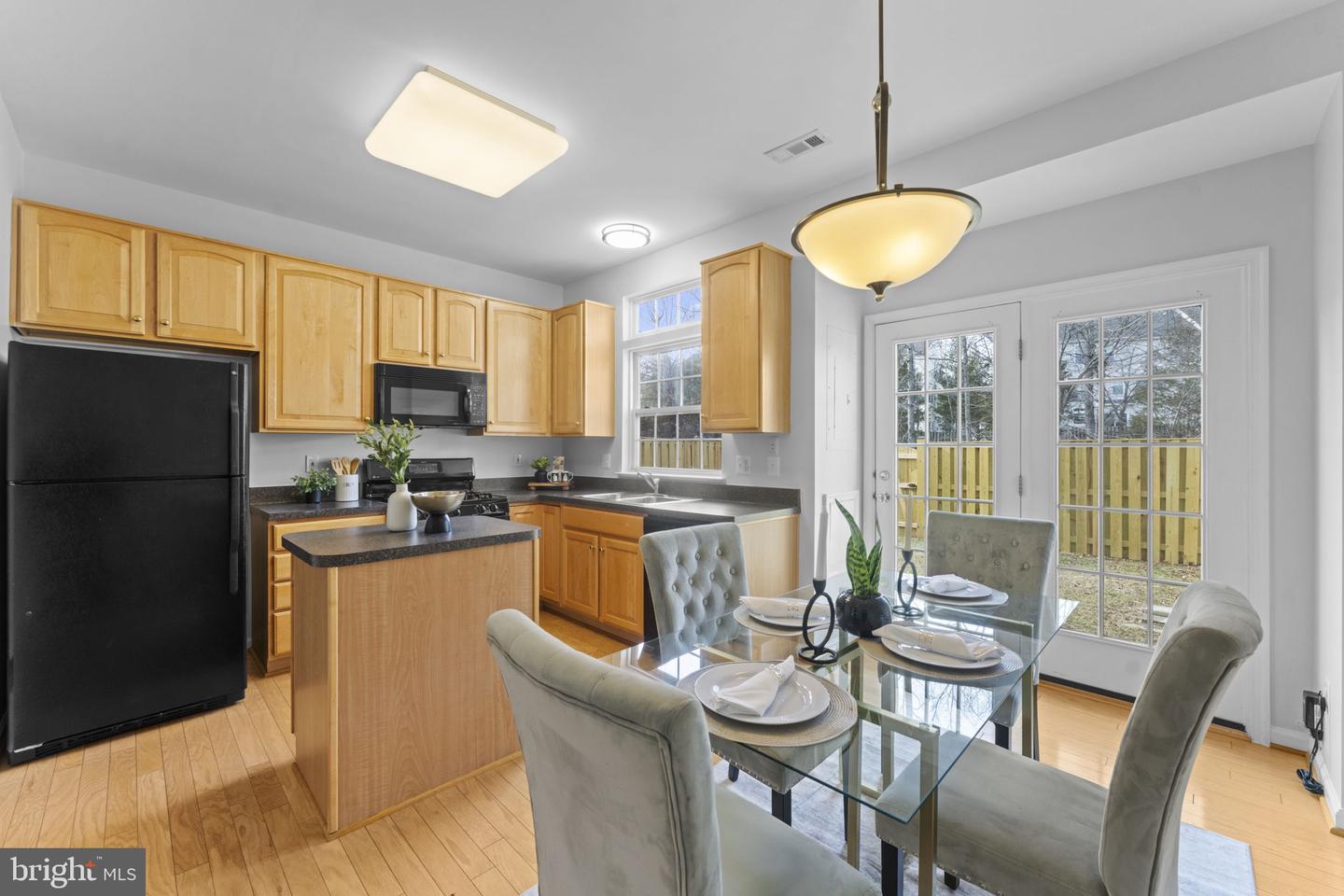 9822 MAITLAND LOOP, BRISTOW, Virginia 20136, 2 Bedrooms Bedrooms, ,2 BathroomsBathrooms,Residential,For sale,9822 MAITLAND LOOP,VAPW2112794 MLS # VAPW2112794