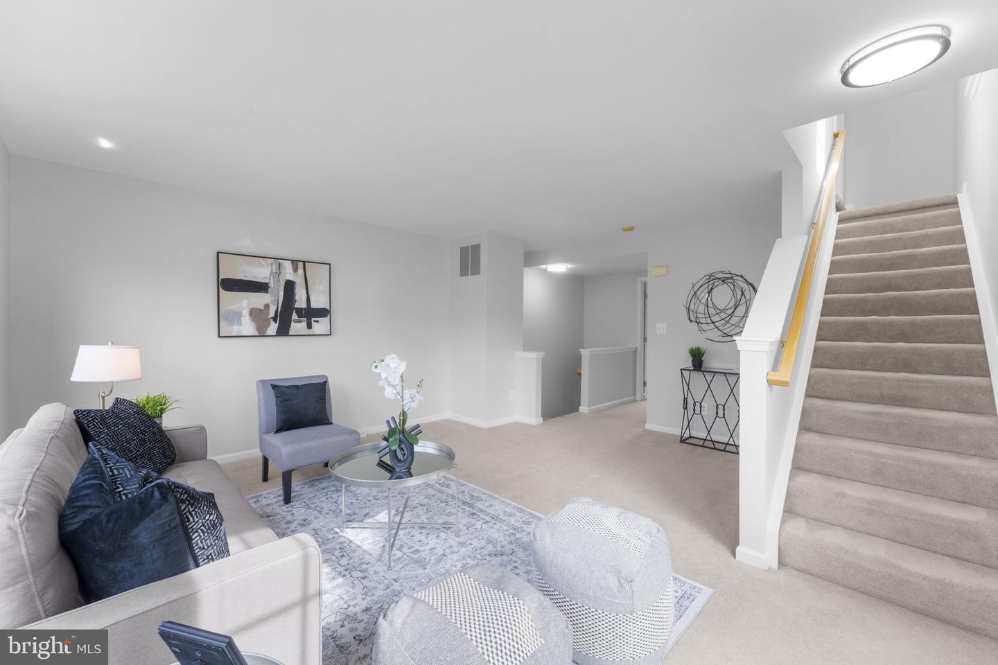 9822 MAITLAND LOOP, BRISTOW, Virginia 20136, 2 Bedrooms Bedrooms, ,2 BathroomsBathrooms,Residential,For sale,9822 MAITLAND LOOP,VAPW2112794 MLS # VAPW2112794