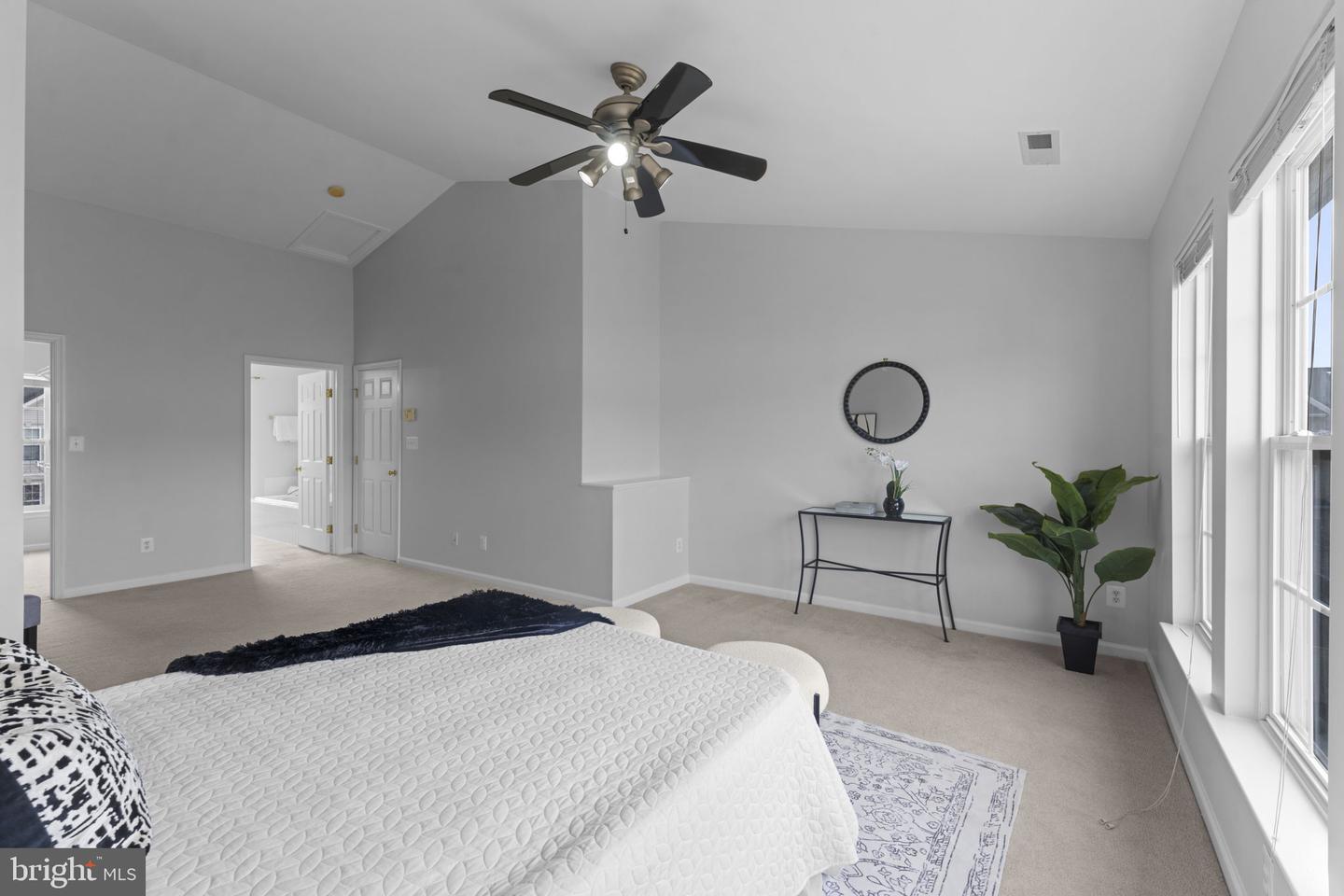 9822 MAITLAND LOOP, BRISTOW, Virginia 20136, 2 Bedrooms Bedrooms, ,2 BathroomsBathrooms,Residential,For sale,9822 MAITLAND LOOP,VAPW2112794 MLS # VAPW2112794